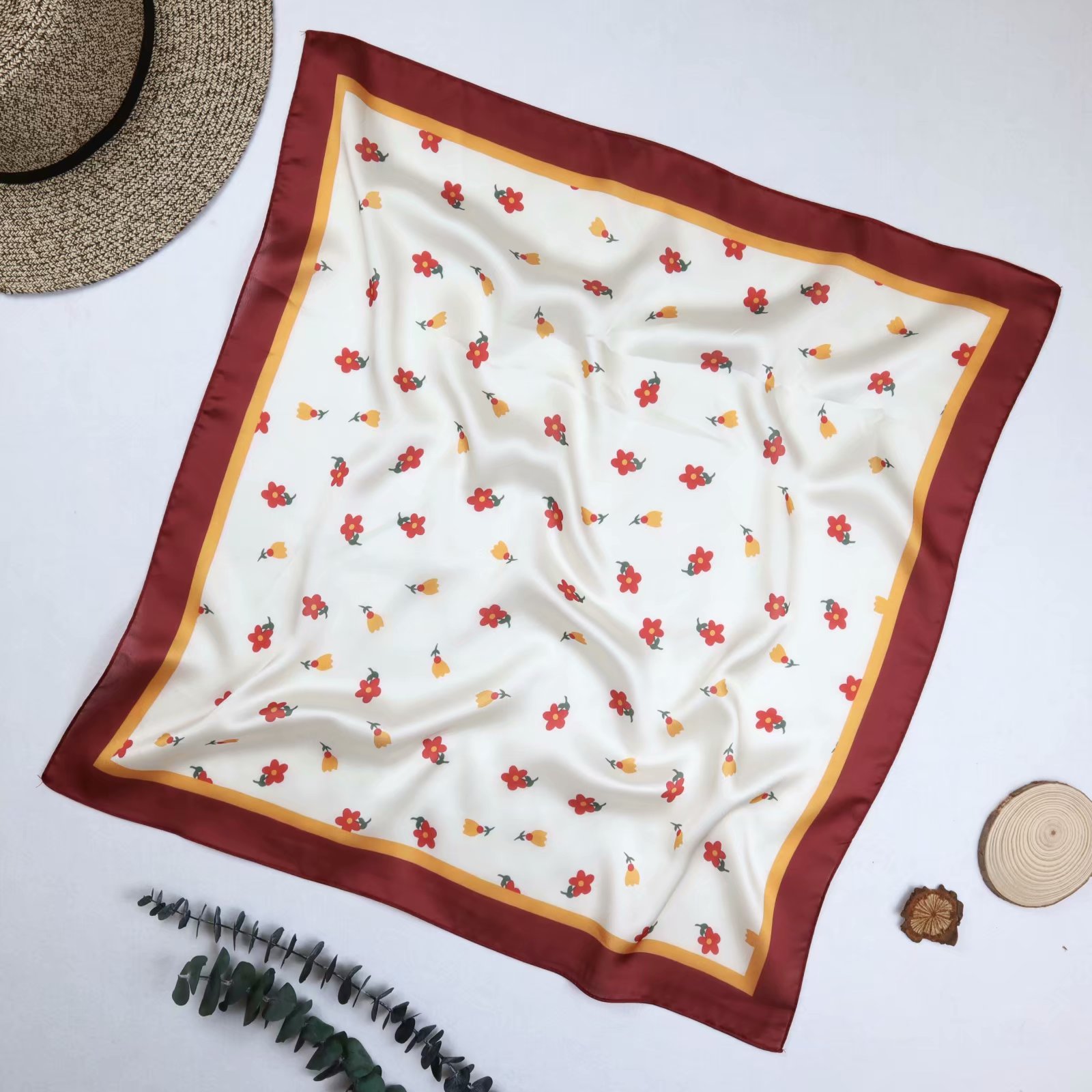 2020 The Latest Fabric Four Seasons Silk Square undefined