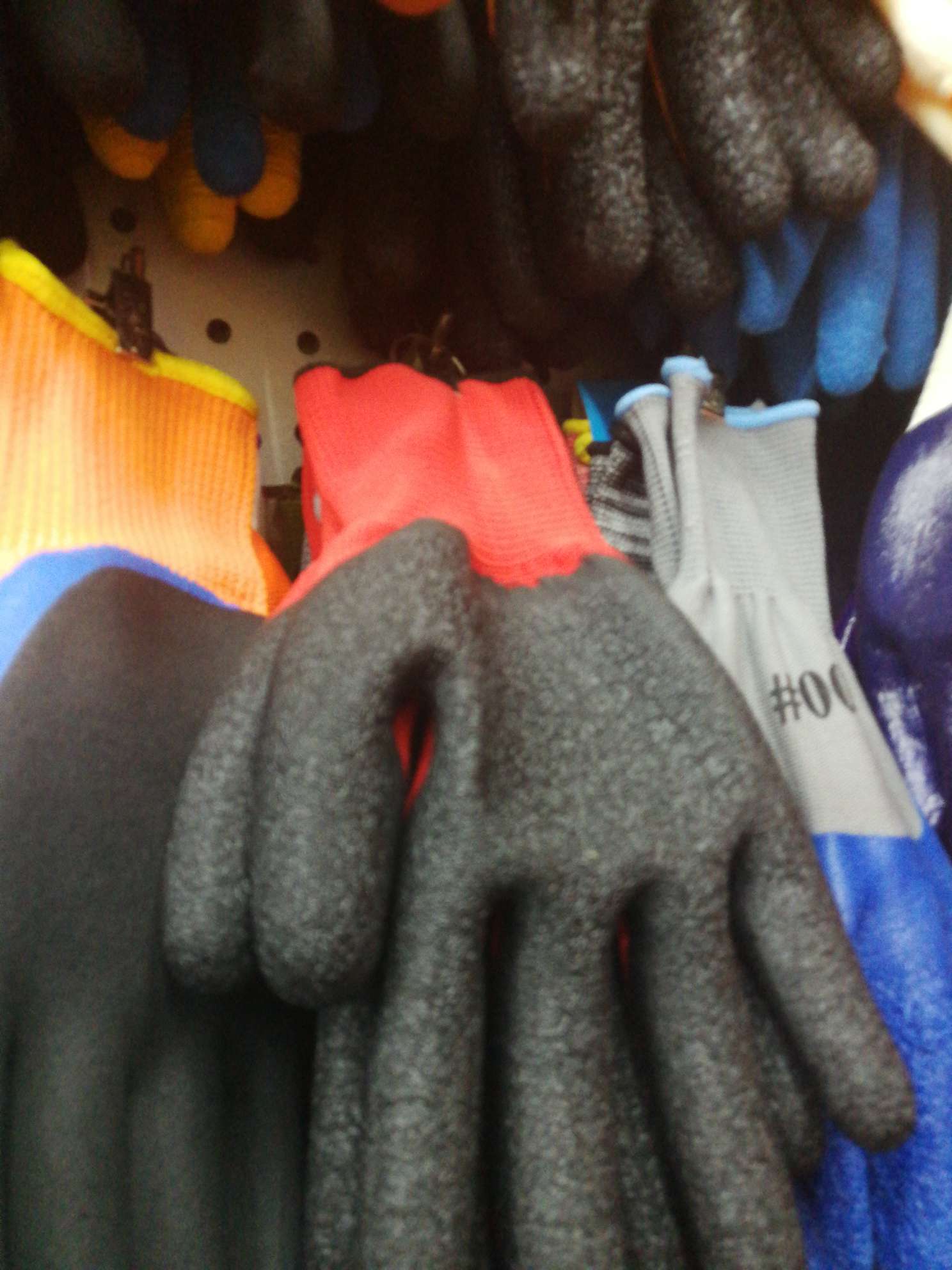 Labour protection glove
