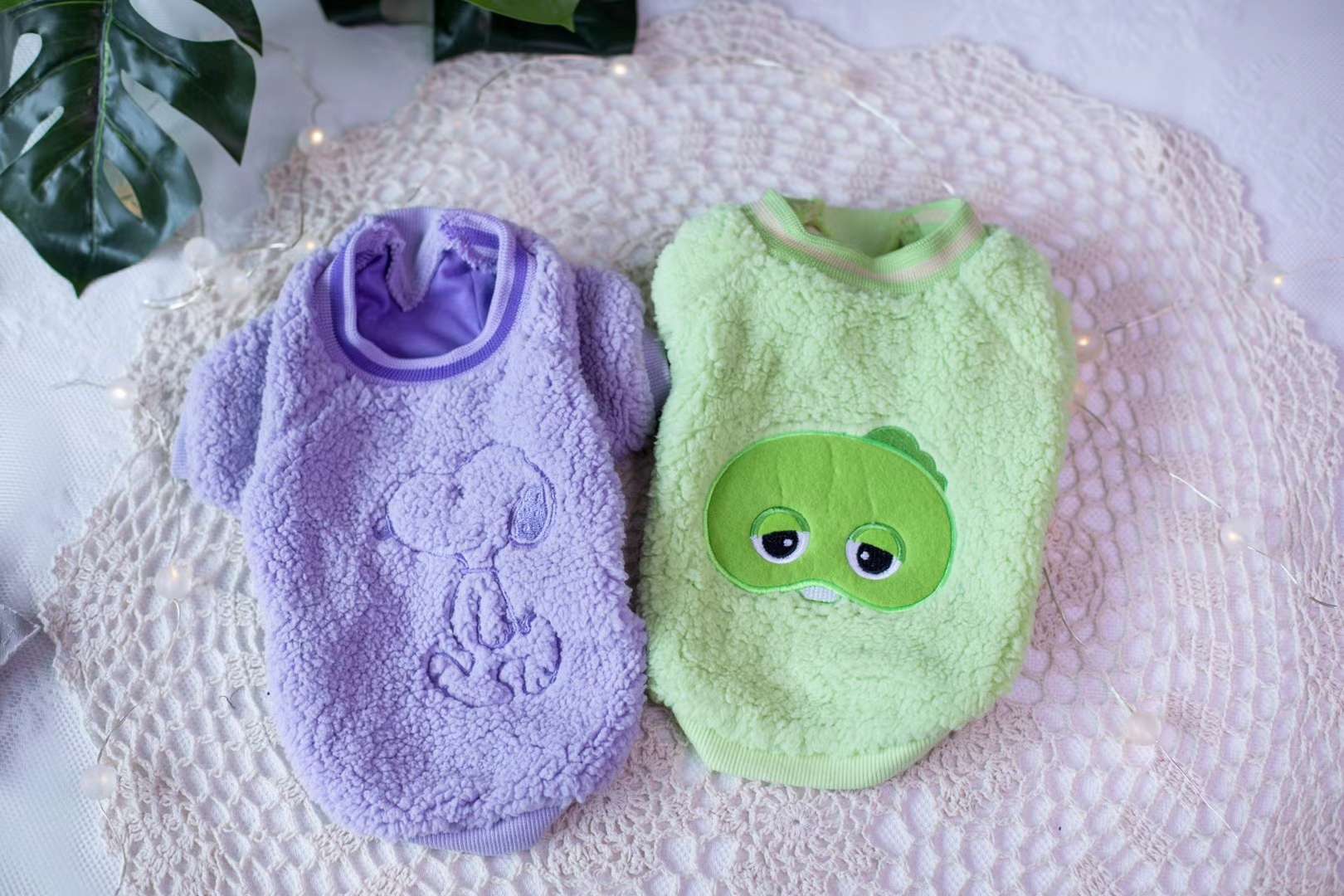 I like this design very much. The color and texture are all good. It is fresh and clean, which is very suitable for autumn and winter
Original single style, the quantity is not much, like daily single style can come to sweep goods