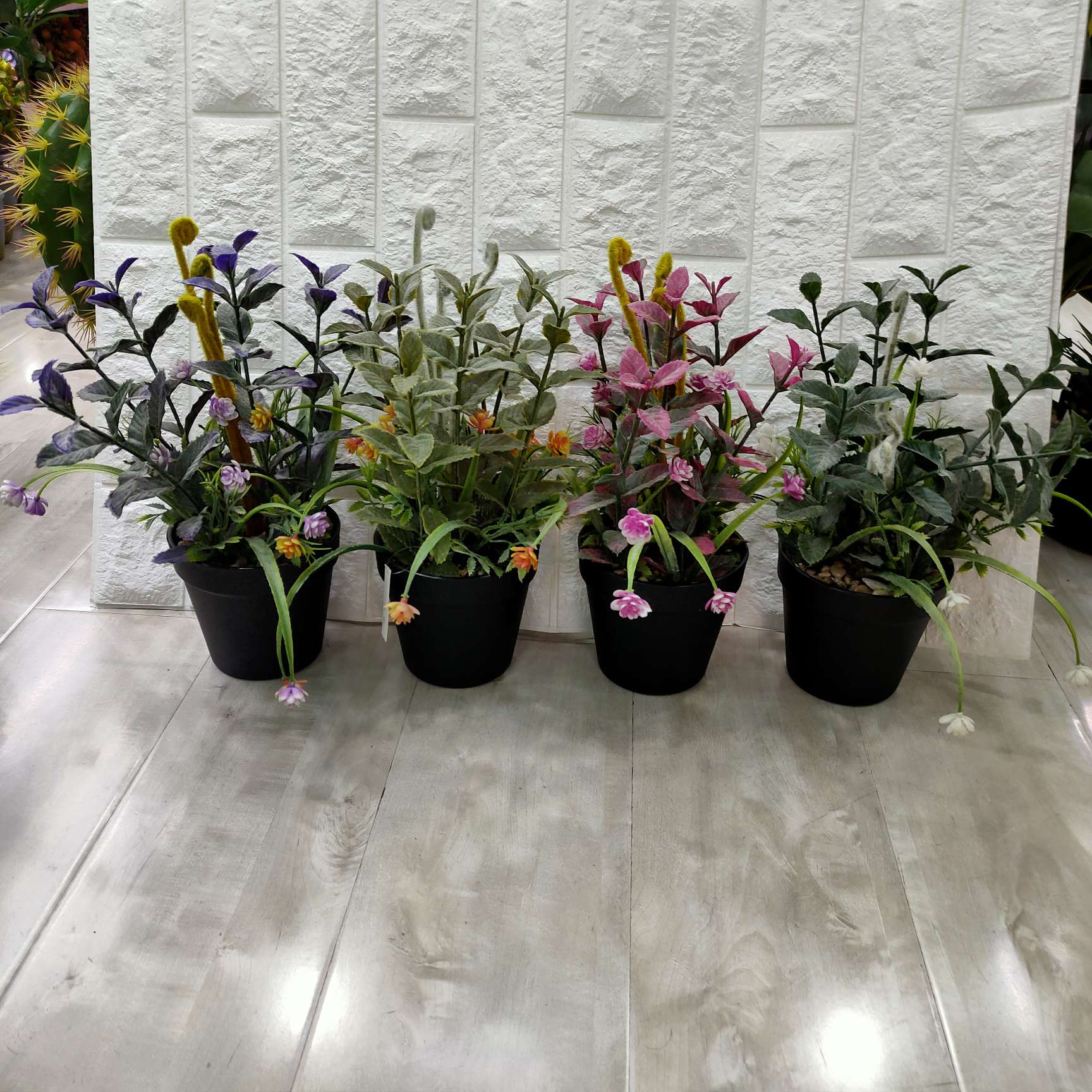 装饰性壁挂花盆仿真绿植松树桌面摆件仿真植物盆栽家居装饰仿真花剑兰桃花树蝴蝶兰桃花假树