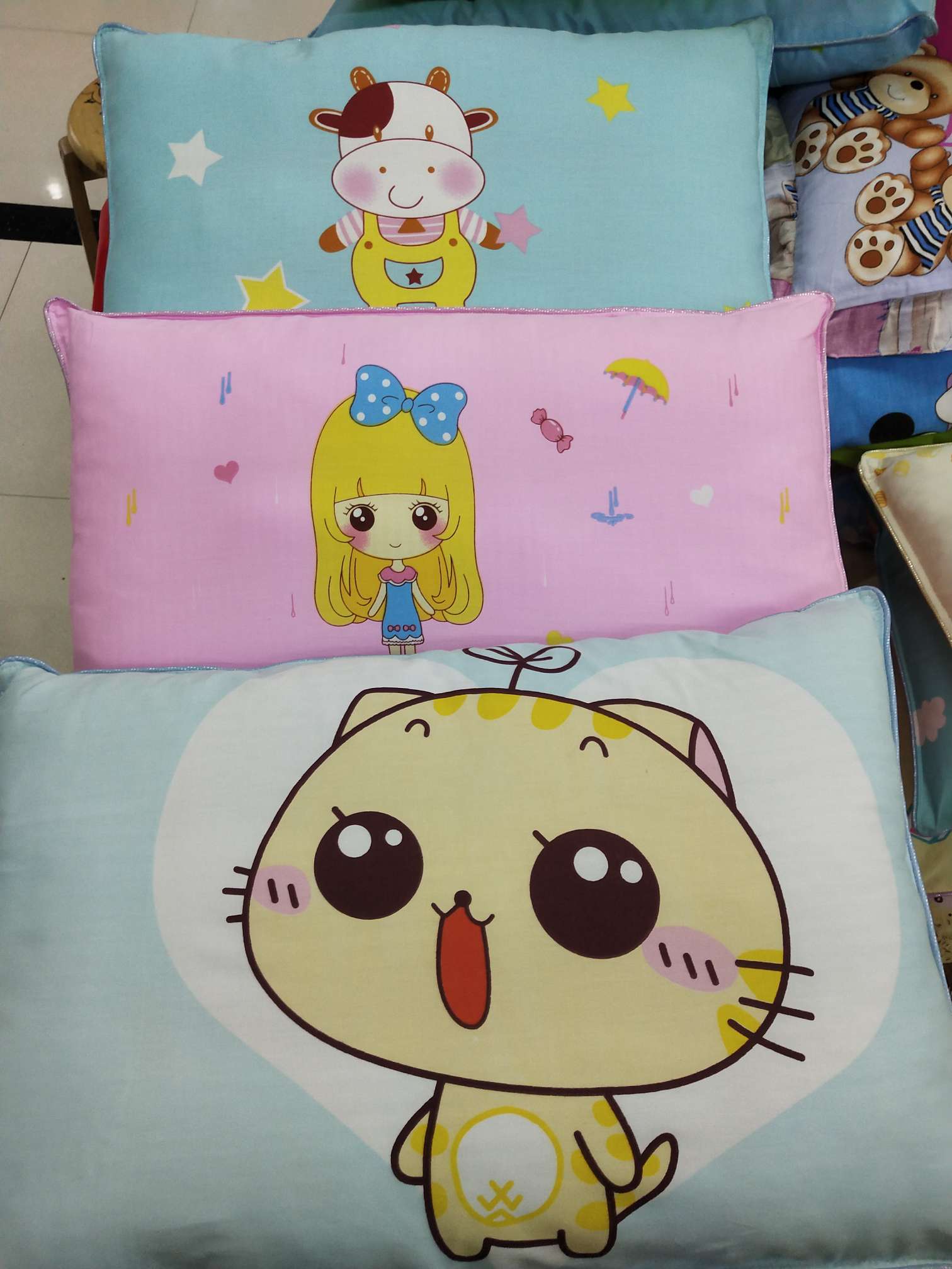 Baby children's pillow, cartoon pillow core, little cat, princess