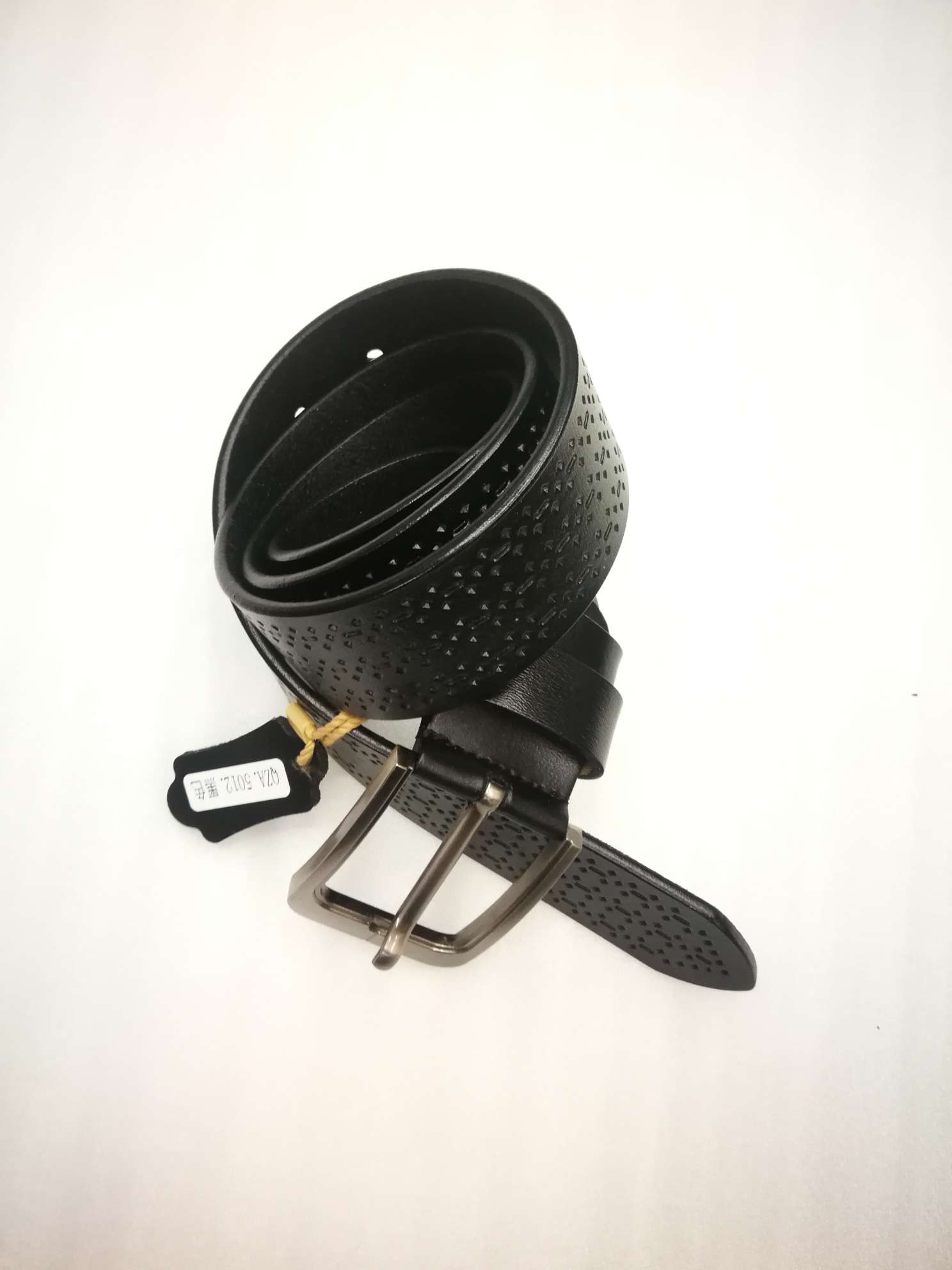 Yiwu good belt AB0025 fashion Korean version of the trend of leather needle buckle casual men cowherd belt manufacturers direct supply domestic and foreign trade thumbnail
