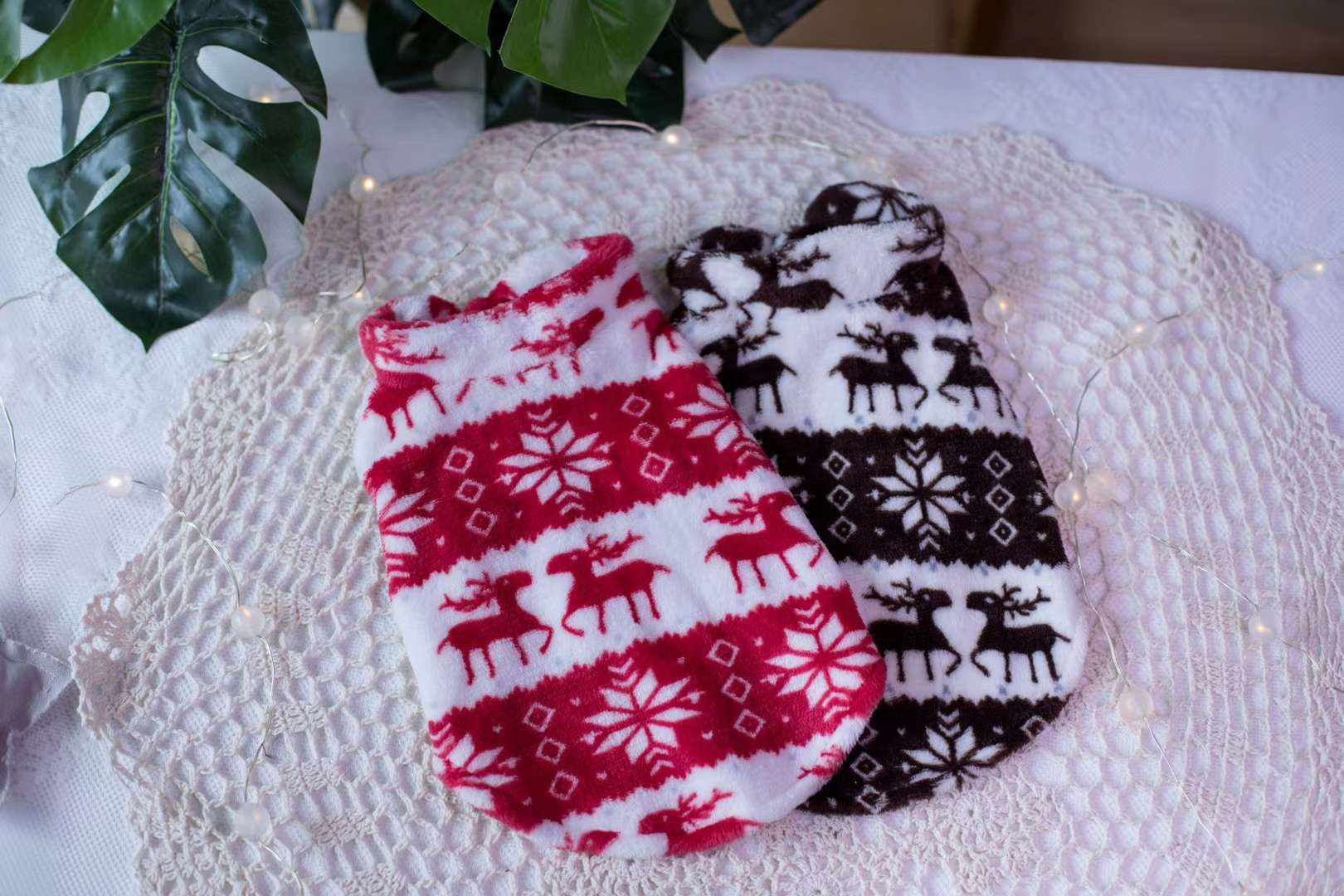 原单款，圣诞系列款，秋日穿搭推荐
数量不多，很舒服的法莱绒质地
喜欢日单的朋友可以来扫货