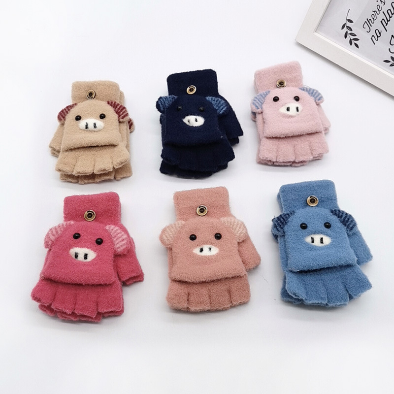Woolen children's gloves