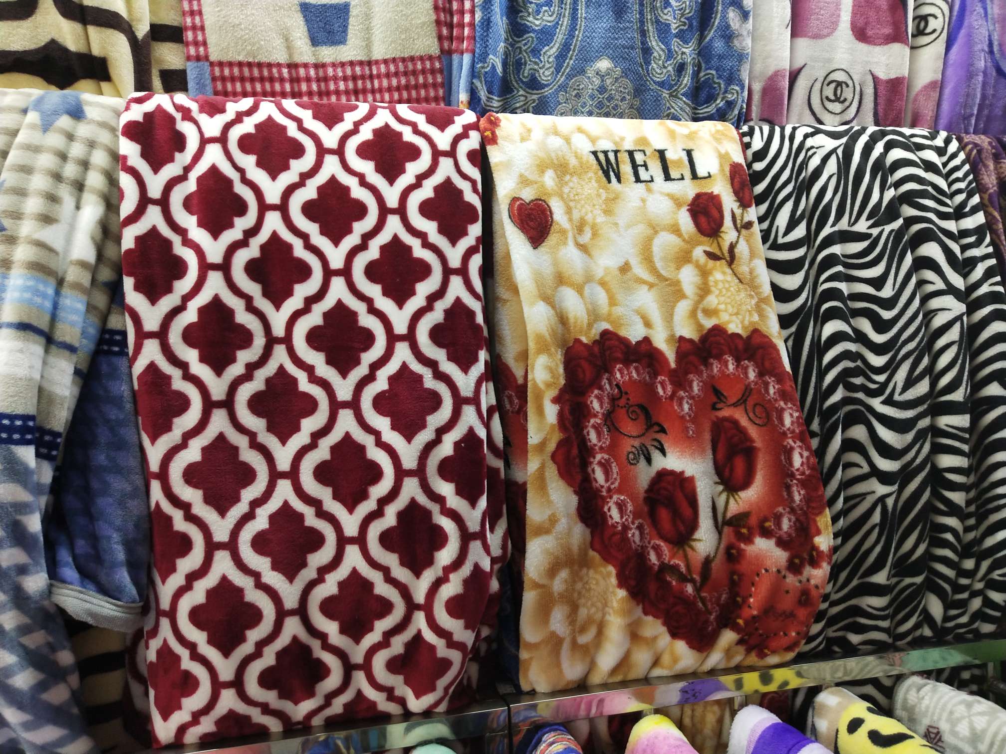 Coral Flannel Blanket Summer Thin Blanket Air Conditioning Blanket Wholesale Pattern