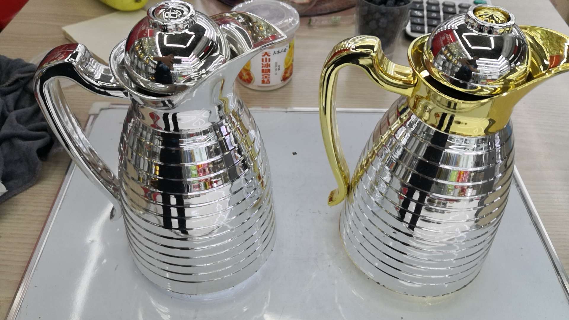 Screw Insulated Pot