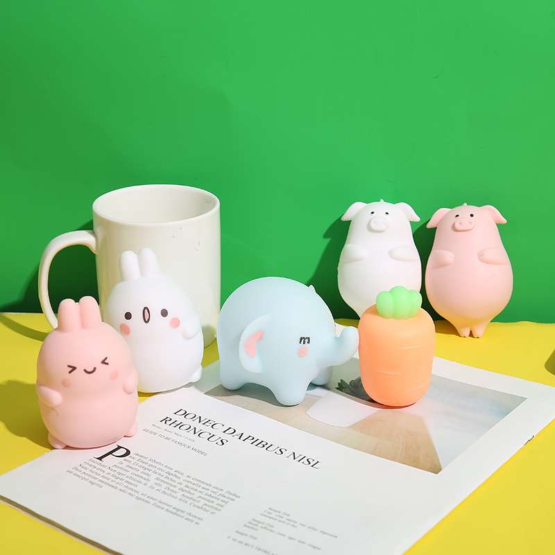 抖音网红地推夜市爆款减压可爱卡通玩具吹气动物系列萝卜详情图3