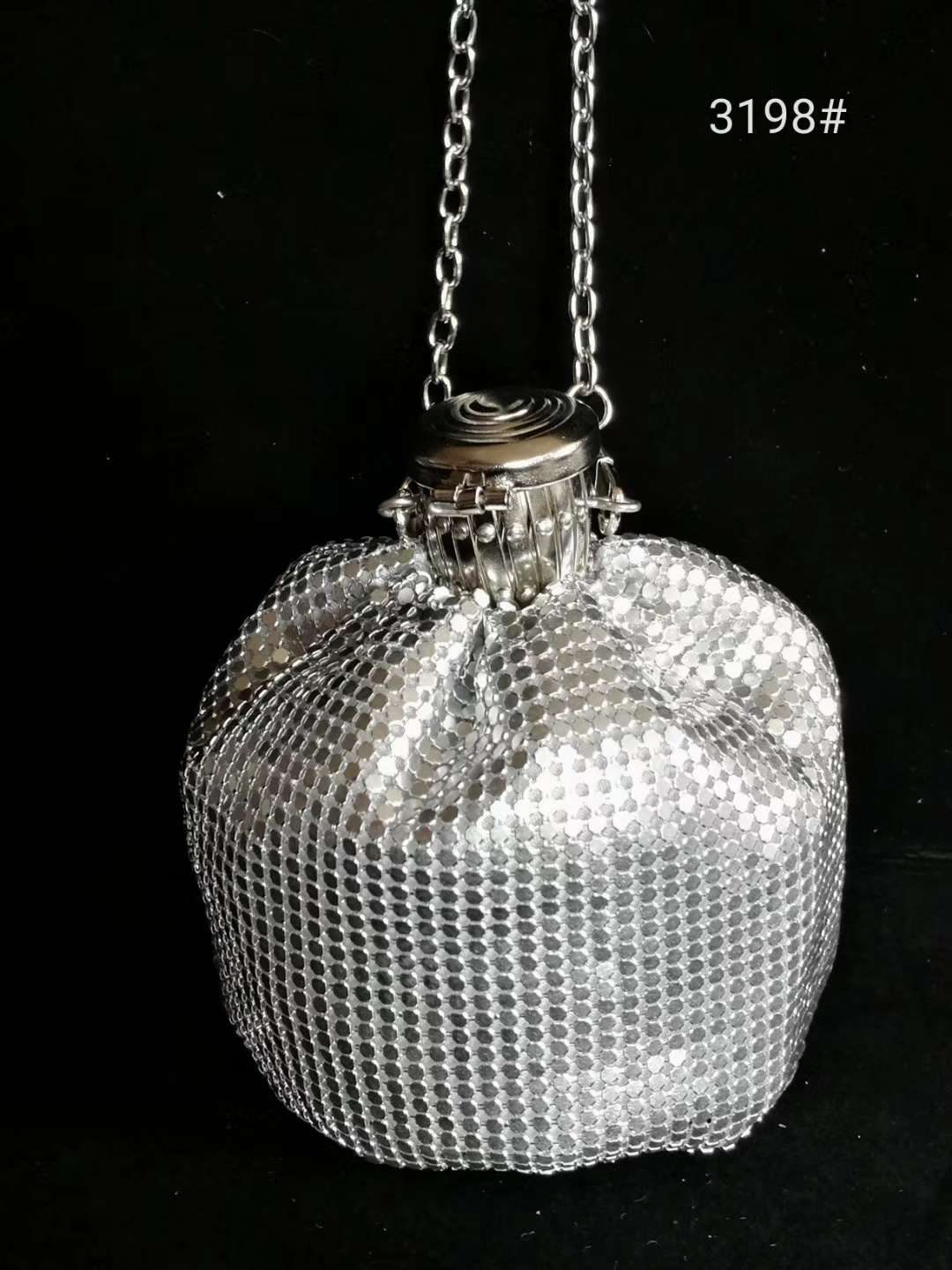 铝片酒瓶盖酒袋挎包链条包零钱包时尚精致包手袋手拿包细节图