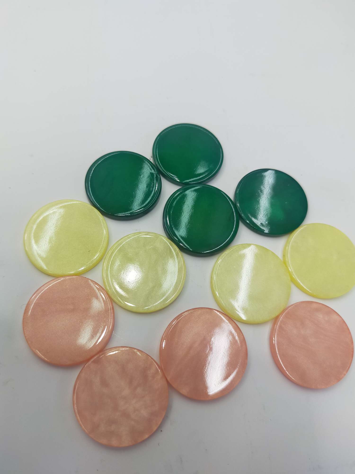 树脂板材，贴片，发夹配件，皮筋配件，厂家直销，大量现货
