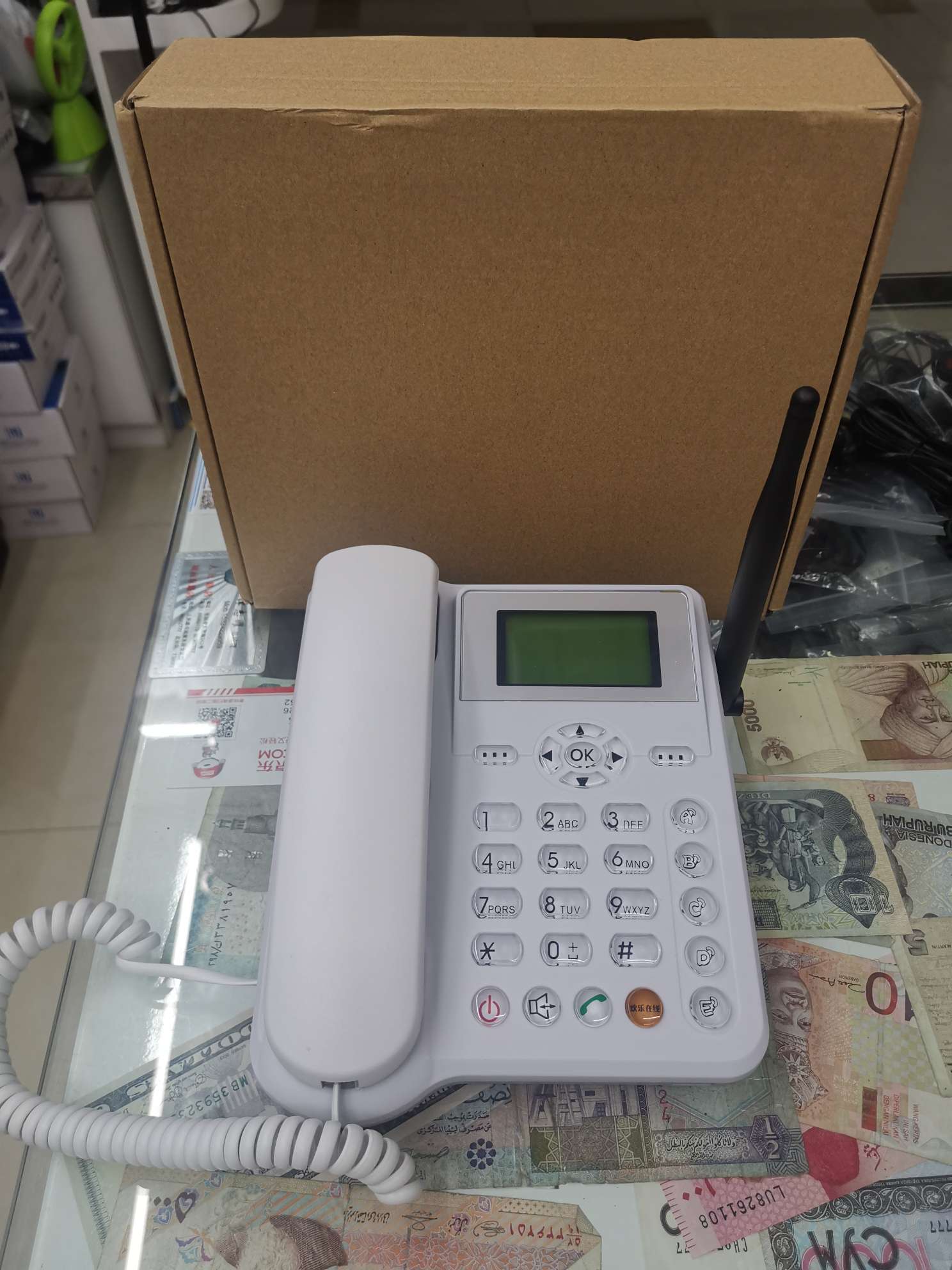 工厂直销2G网GSM制式无线插卡手机卡座机电话机