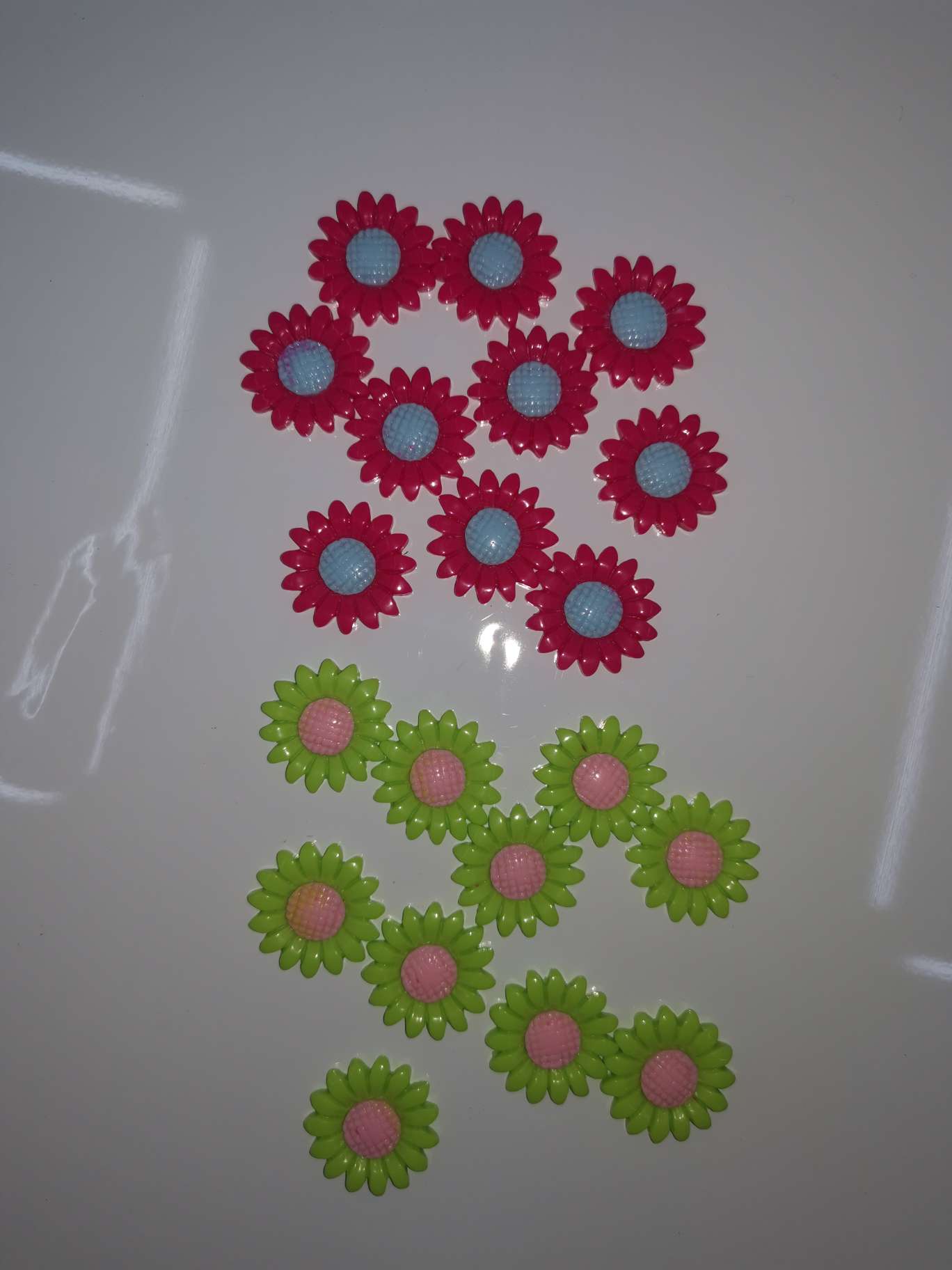 Resin Small Chrysanthemum For Jewelry Accessories