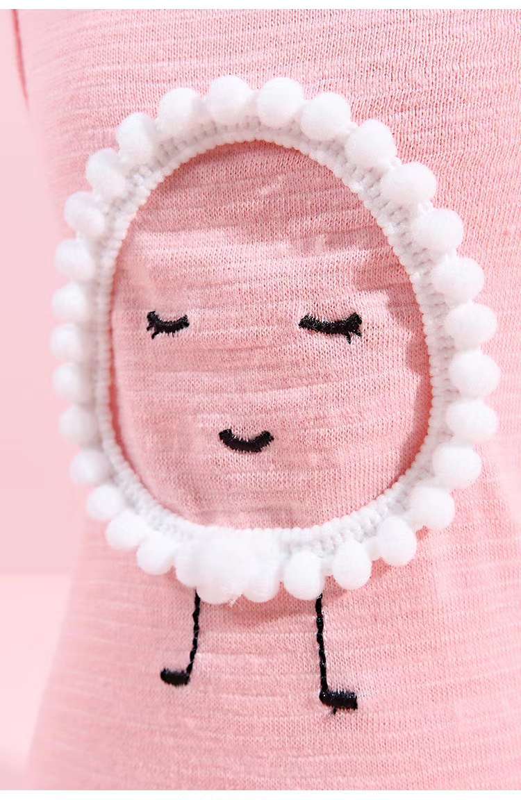 狗狗服装实物图