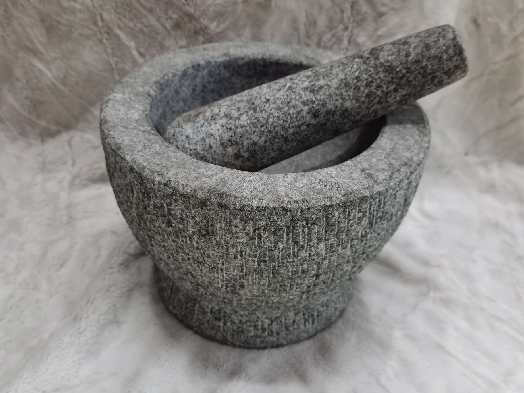 茘枝面14.5cm花岗岩捣蒜器石臼