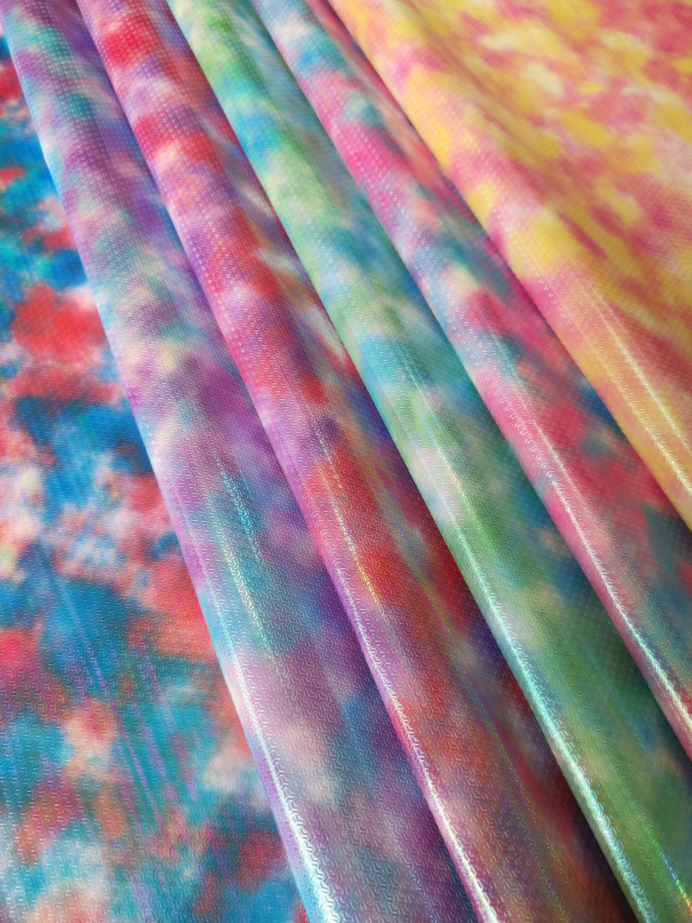 Colorful PU tie-dyed luggage packaging handbags details Picture