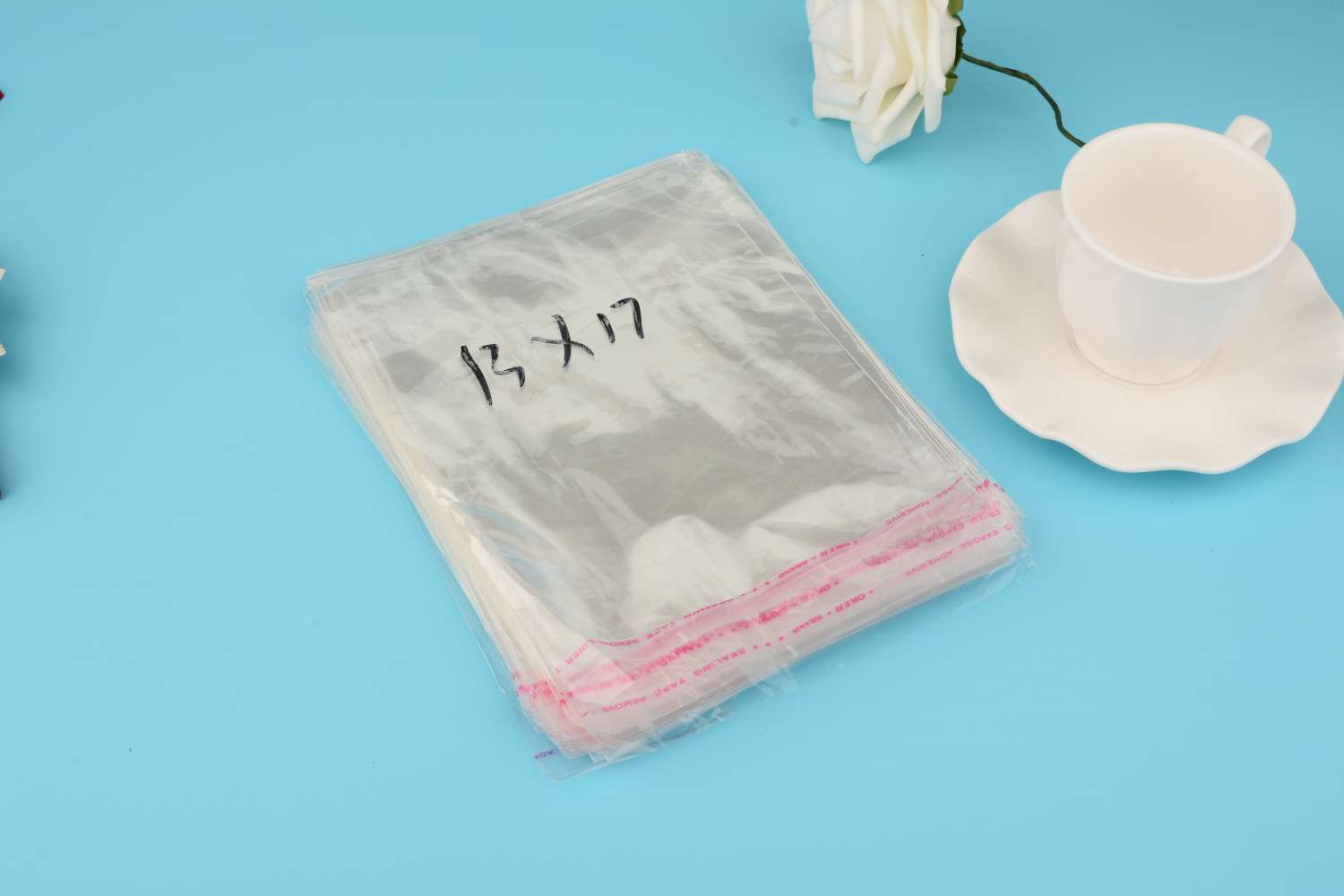 OPP袋，手机袋，袋等，13x17   饰品双层5丝 ，100个一包。白底实物图