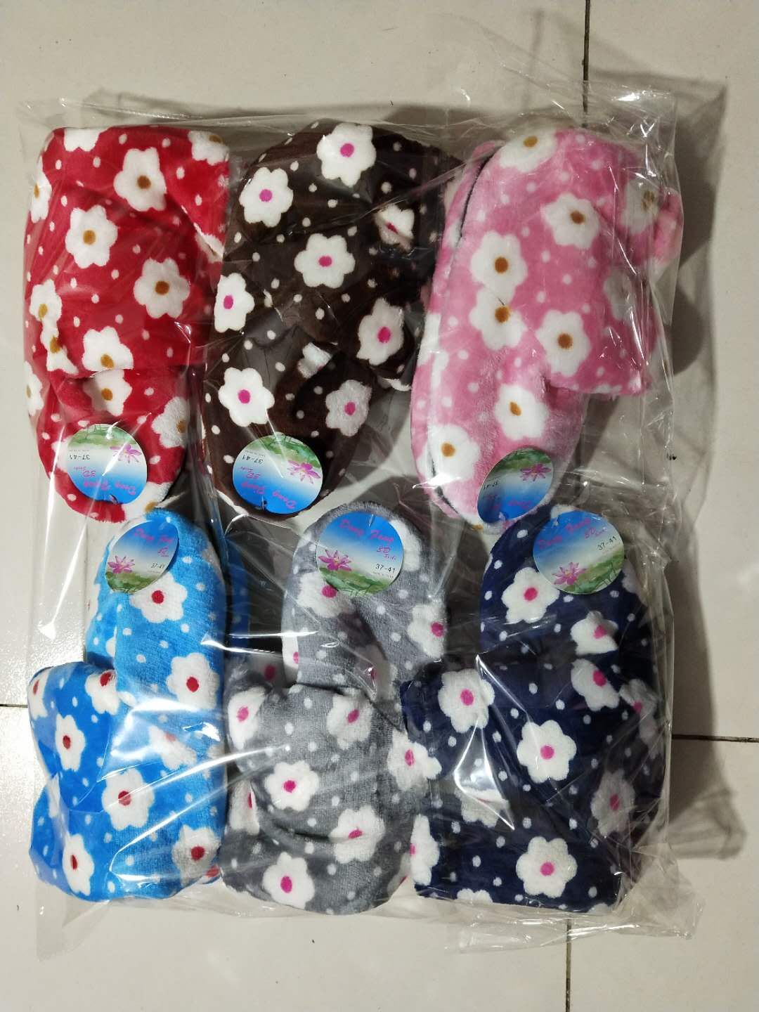 Floor boots, winter indoor shoes and socks