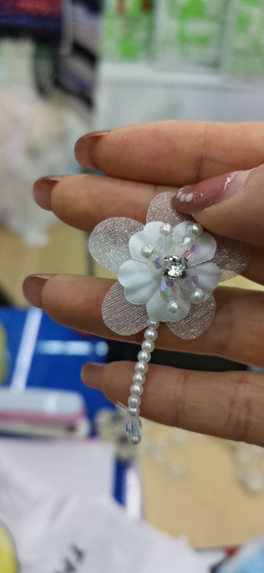 手工花边产品图