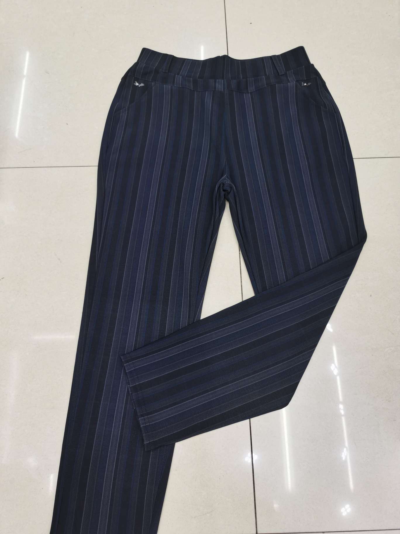 Tensilk Linen Paper Printed Leggings details Picture
