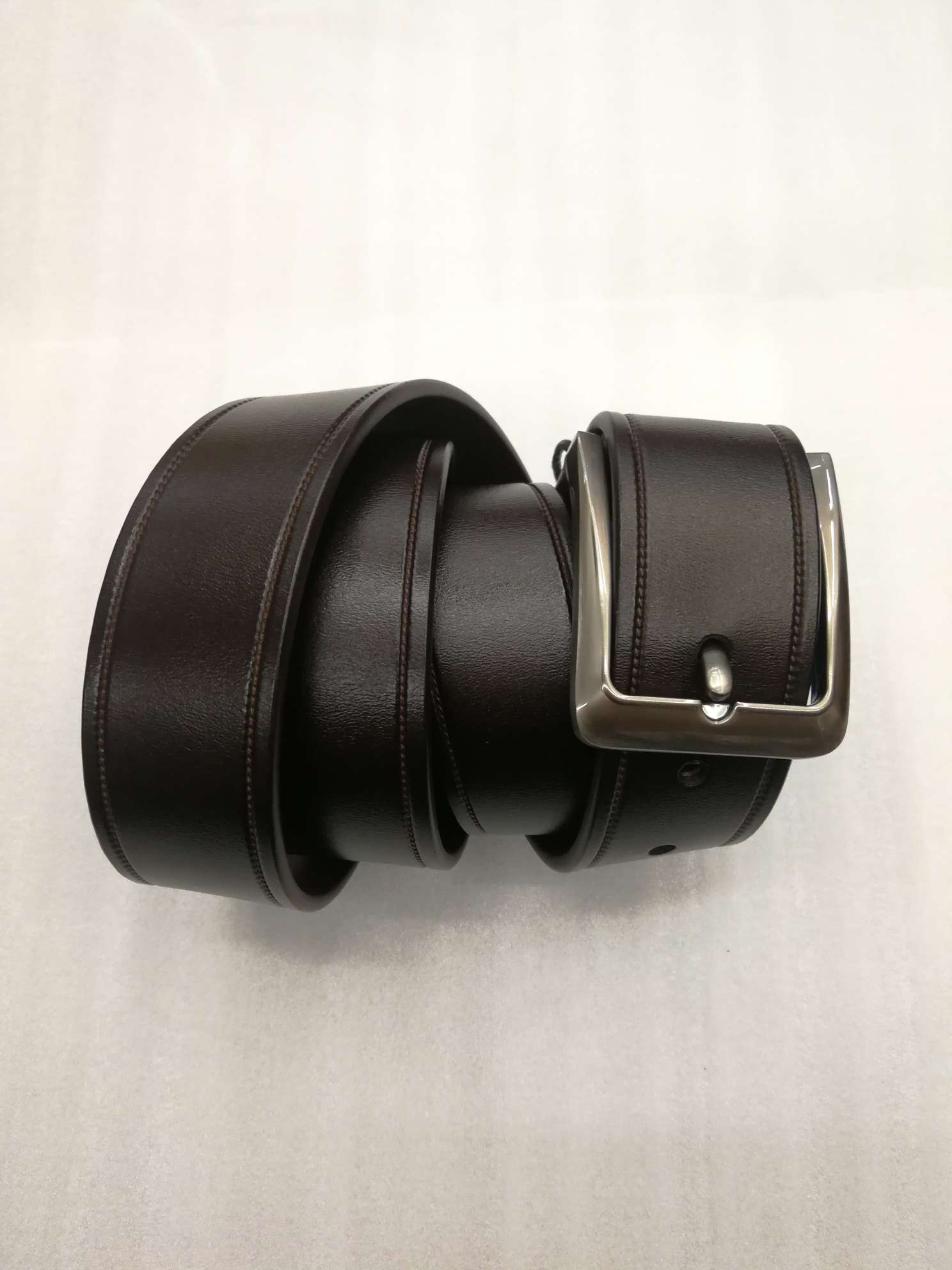 义乌好皮带AB0042韩版潮流牛皮针扣休闲时尚男士腰带厂家直销供应内销外贸产品图