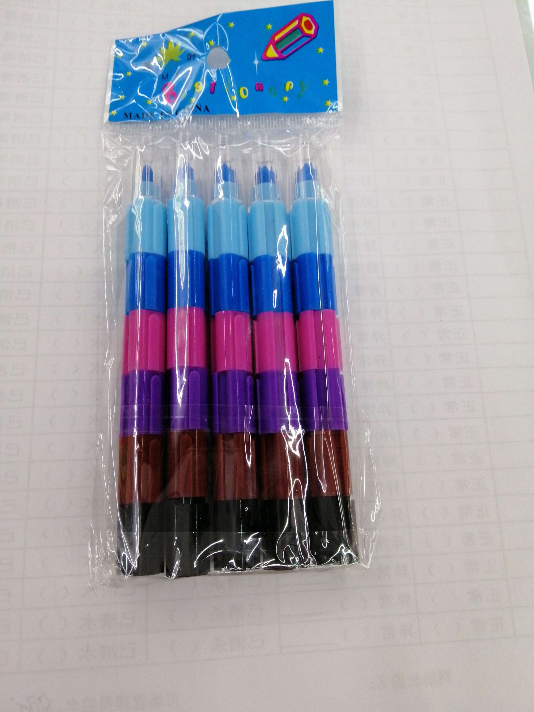 6 crayon PⅤ bag packaging full figure