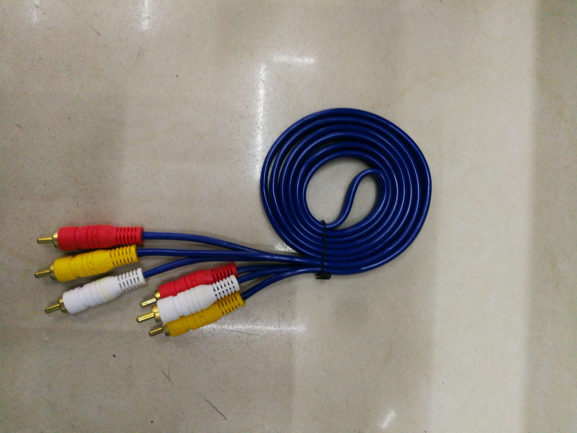 3R-3R blue DVD cable full figure