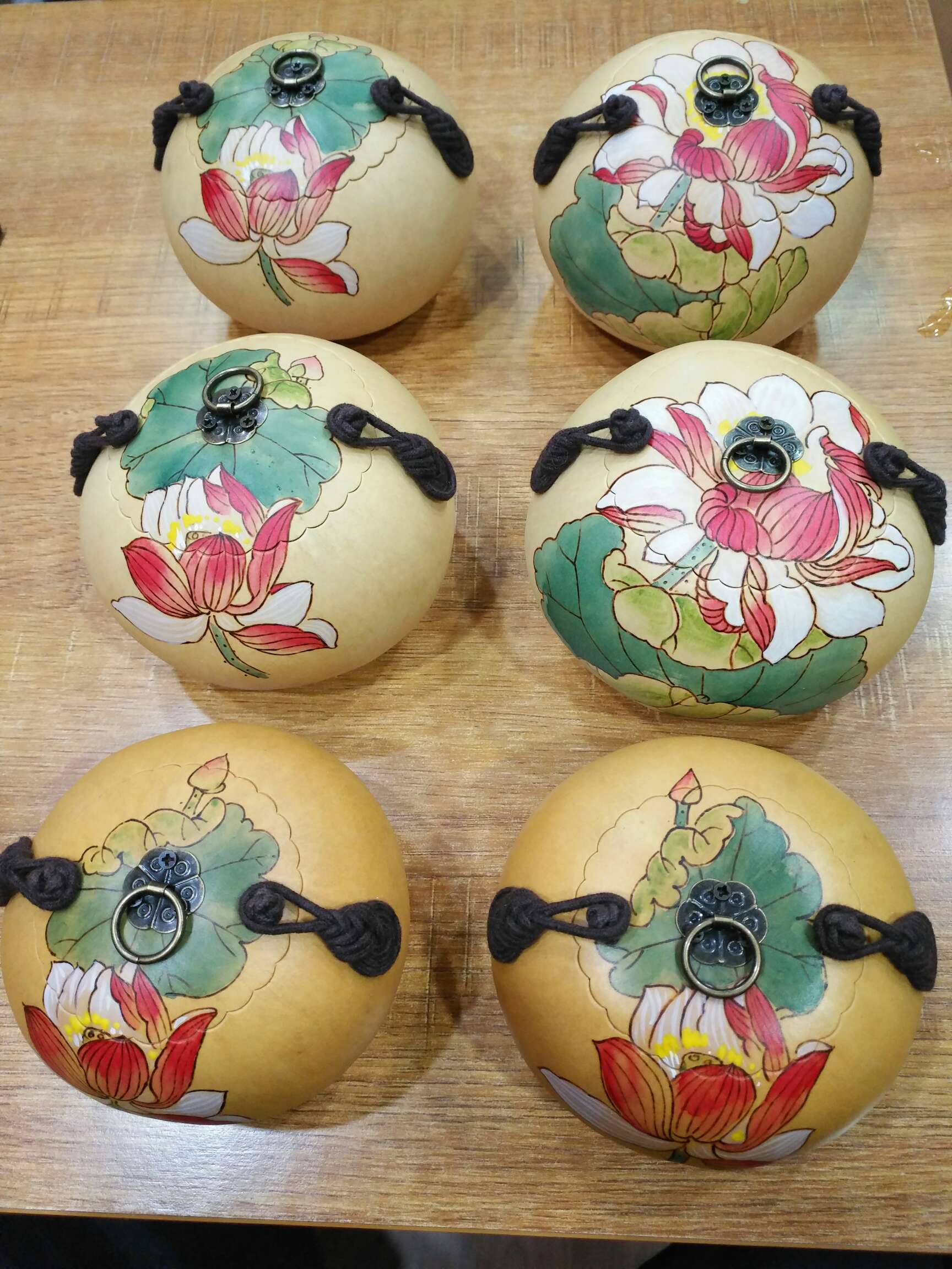The natural gourd tea canister can hold chess pieces and other things Specification image