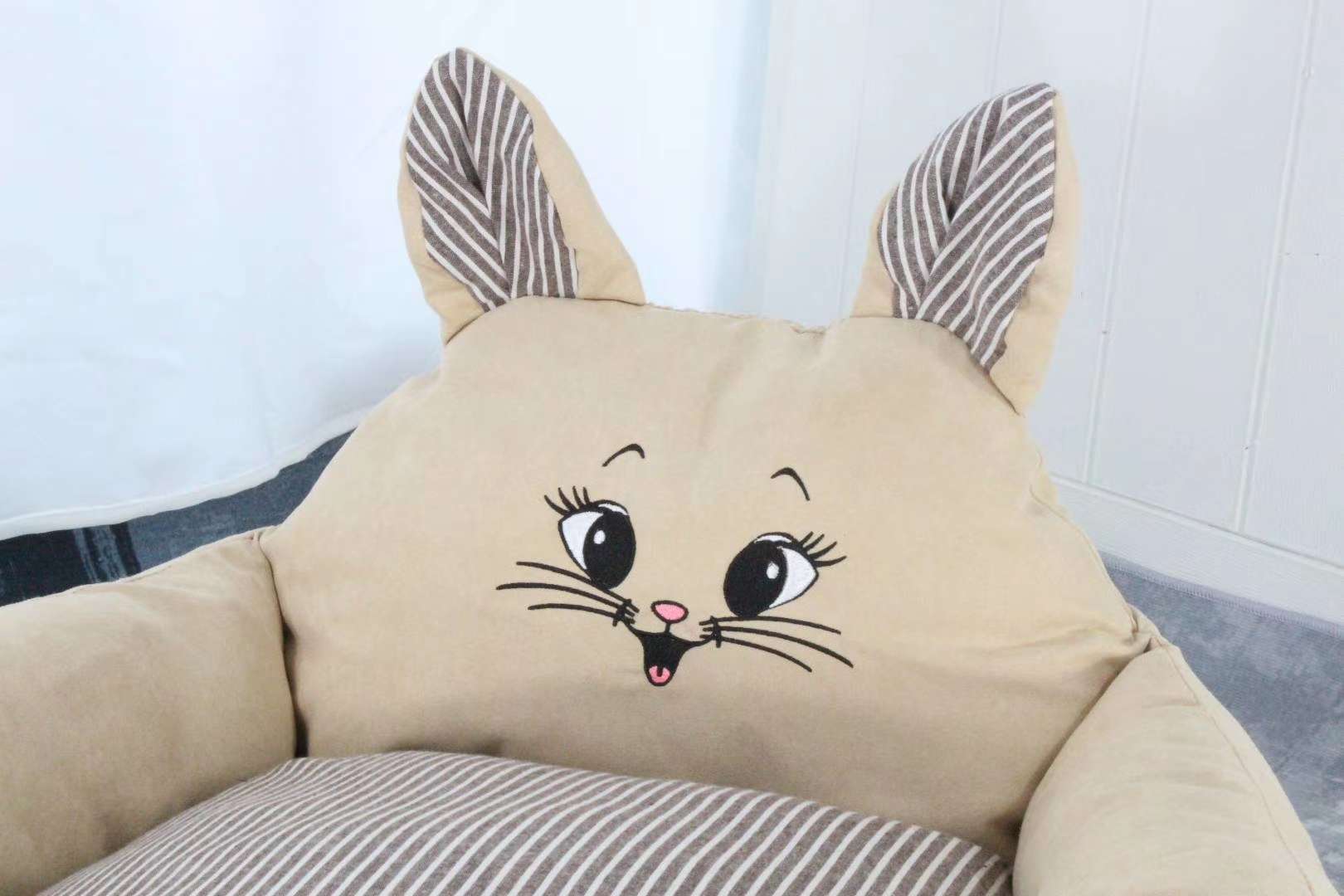 🌟 🌟 可拆洗猫咪🐱 沙发
柔软舒适，可盐可甜，全可拆卸
现优惠预定，欢迎询价[嘿哈]详情图8