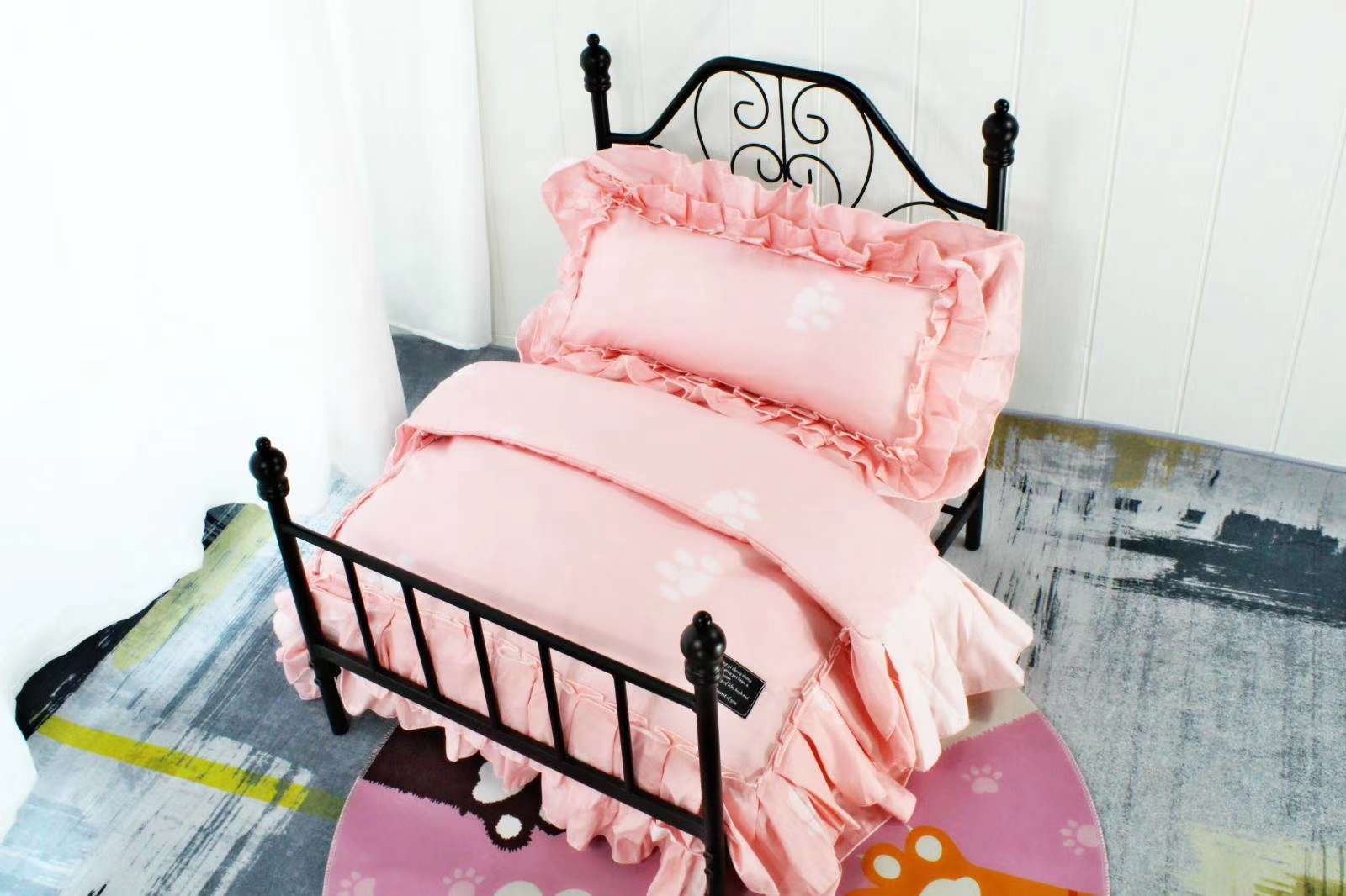 铁艺宠物床架/宠物铁架床/宠物狗狗床铺白底实物图