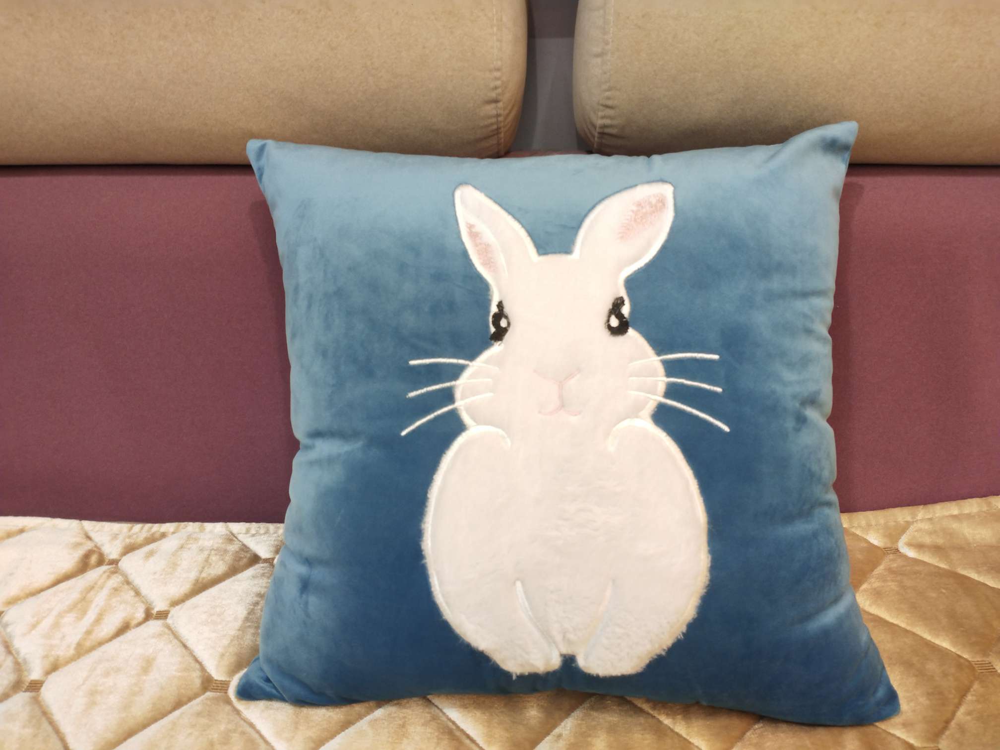 Nordic ins throw pillows, car sofa cushions, bay window cartoon rabbit and deer embroidered backrests Specification image
