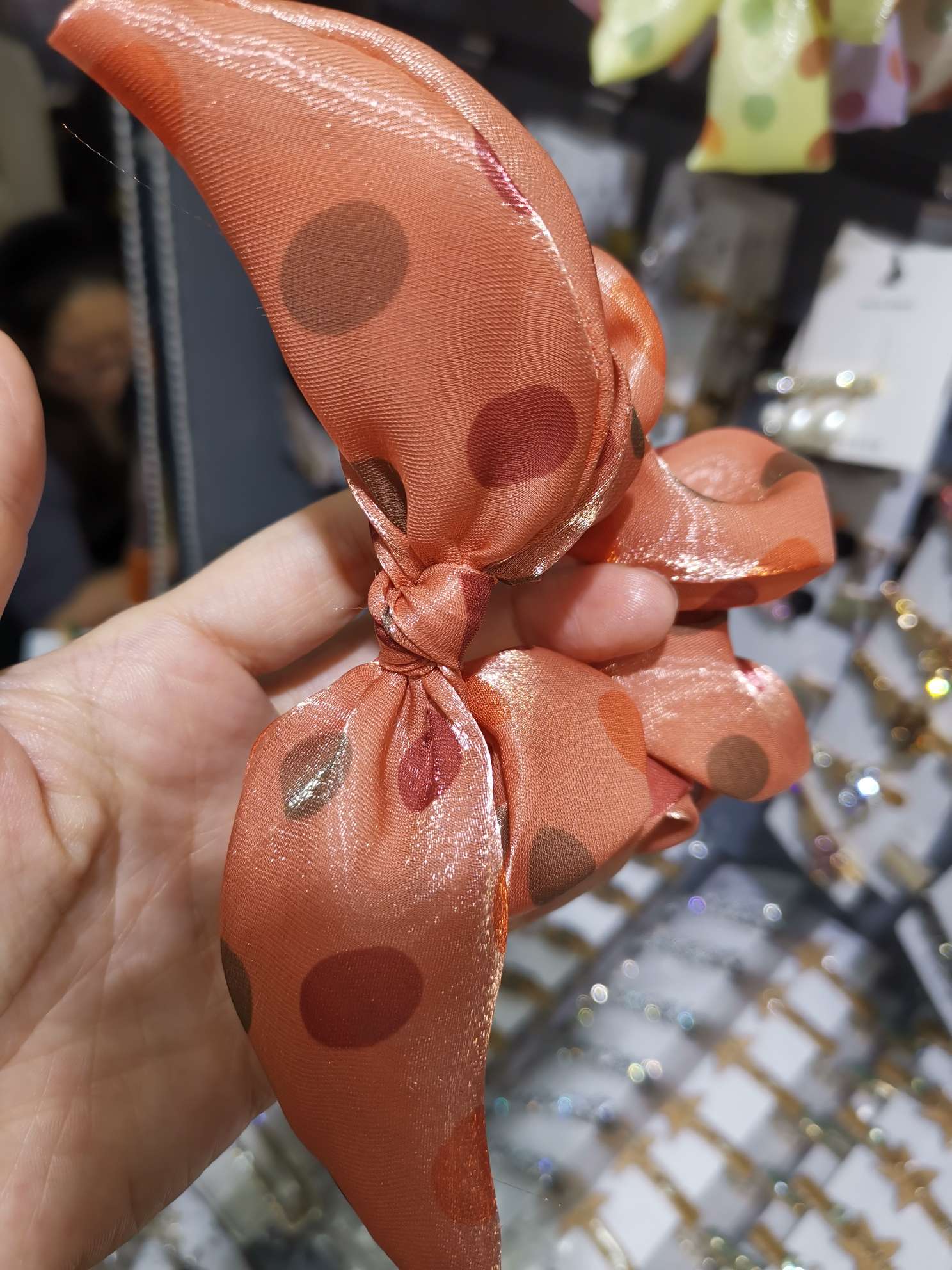 七彩圆点变色纱兔耳朵