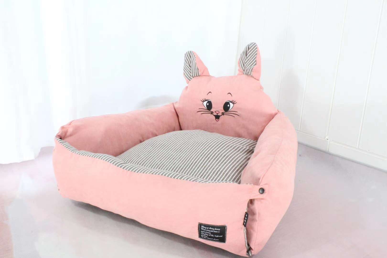 🌟 🌟 可拆洗猫咪🐱 沙发
柔软舒适，可盐可甜，全可拆卸
现优惠预定，欢迎询价[嘿哈]