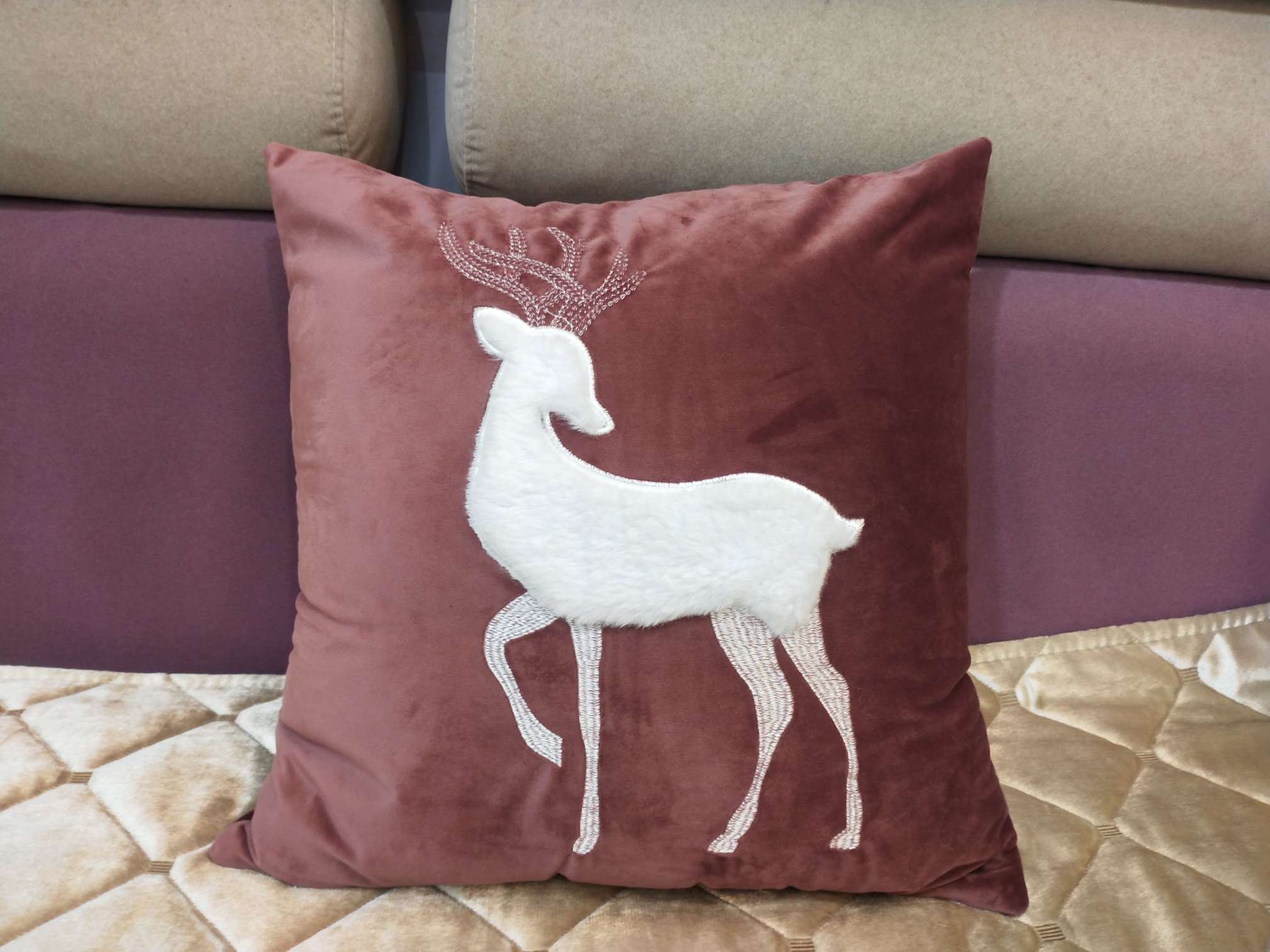 Nordic ins throw pillows, car sofa cushions, bay window cartoon rabbit and deer embroidered backrests Item Picture