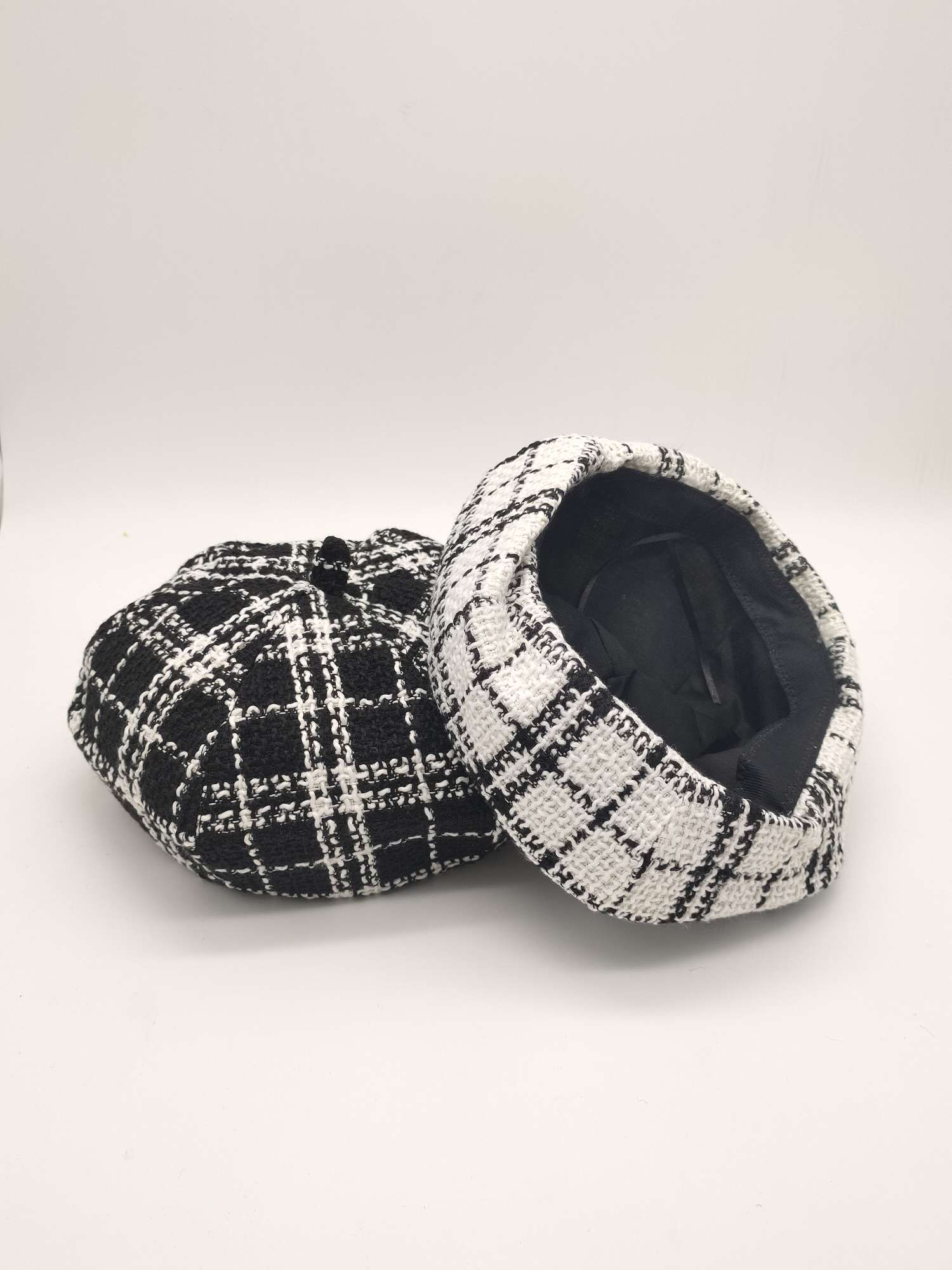Autumn and winter octagonal beret Specification image