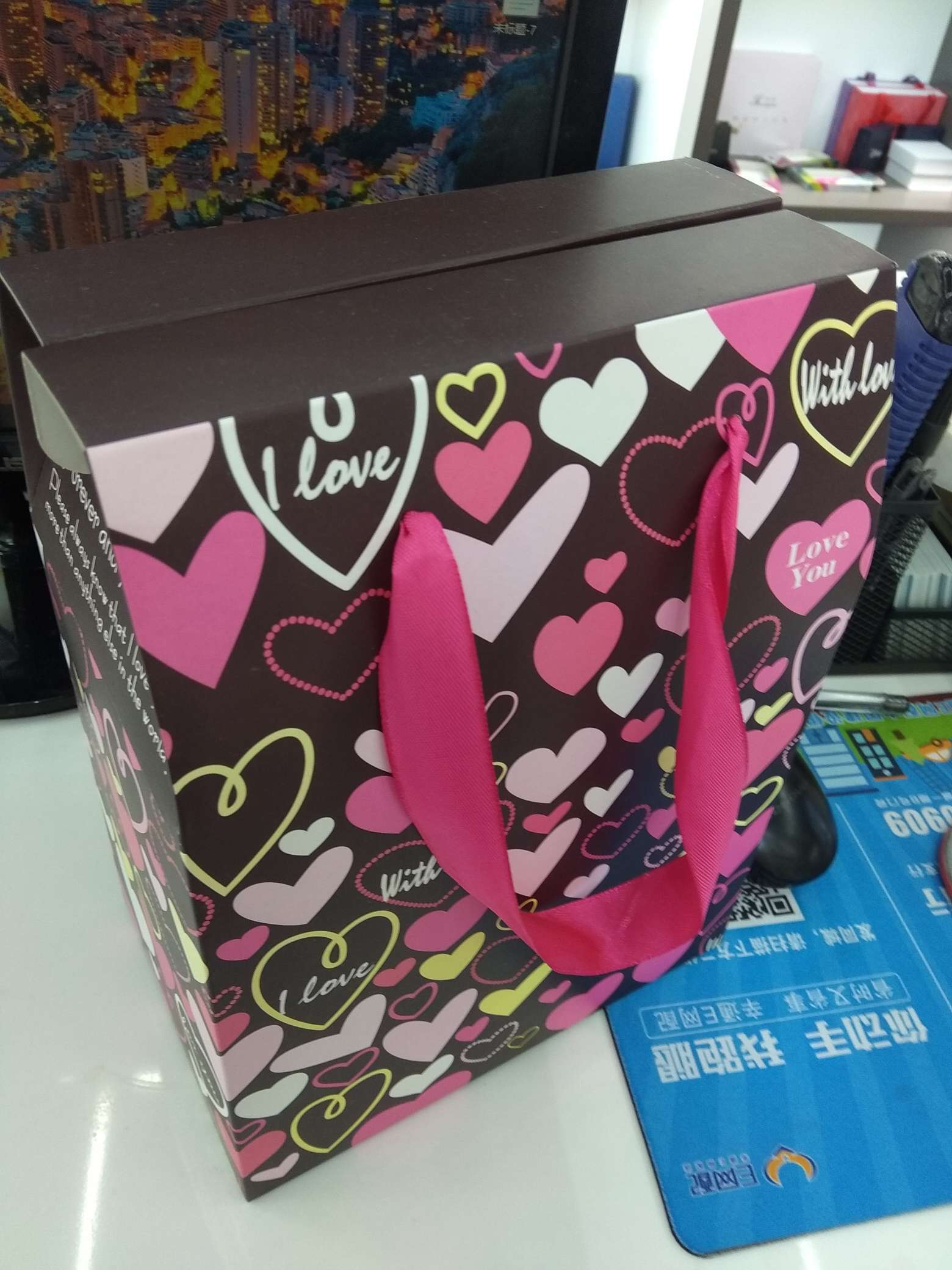Factory direct sales of high-end gift bags/boxes Application Scenario