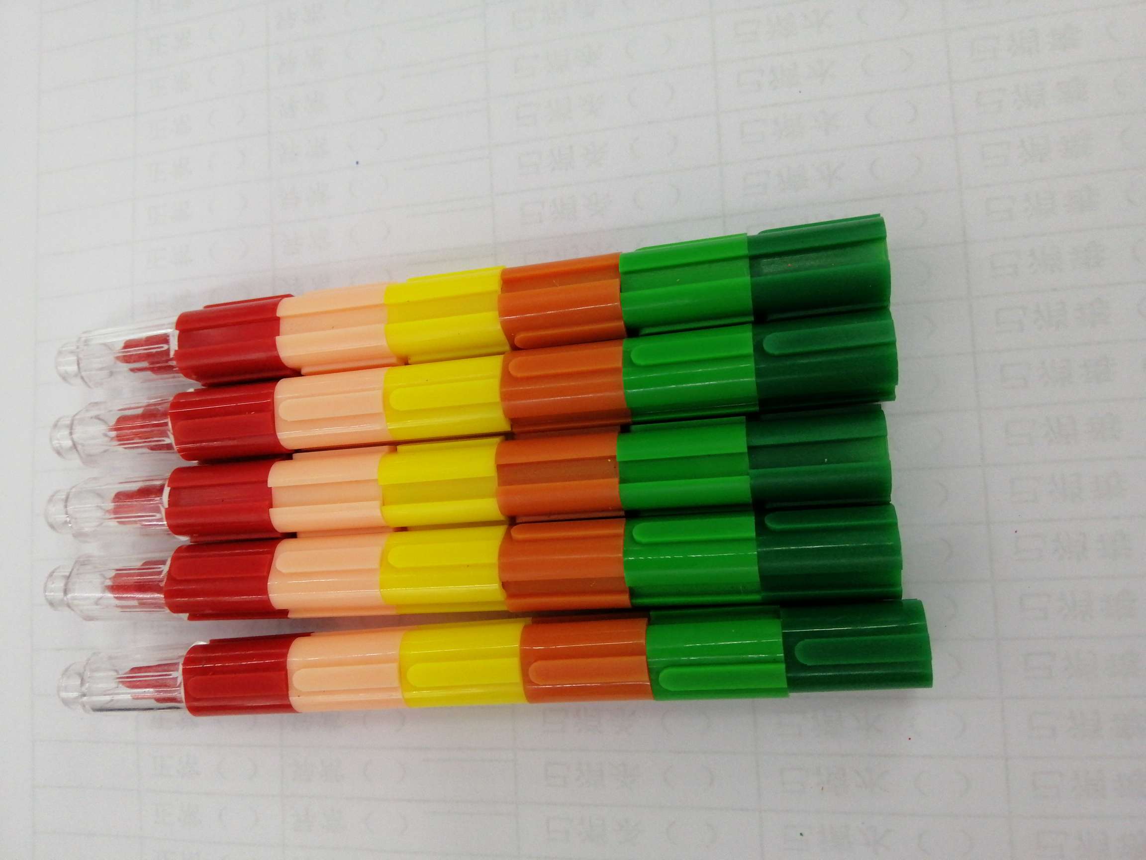 The 6-section building block crayon PV bag is available for drawing details Picture