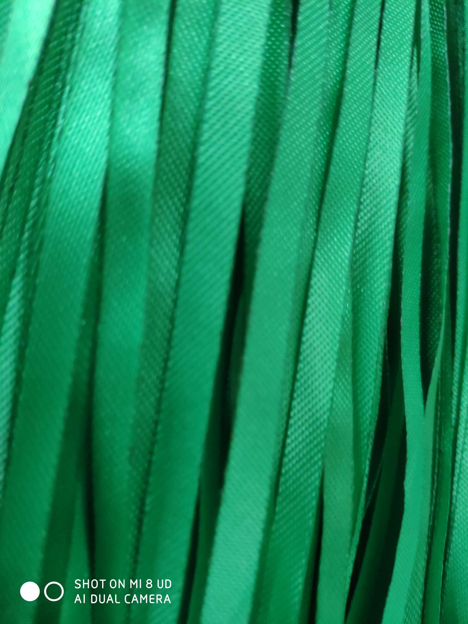 Corte de dos bandas (verde esmeralda)