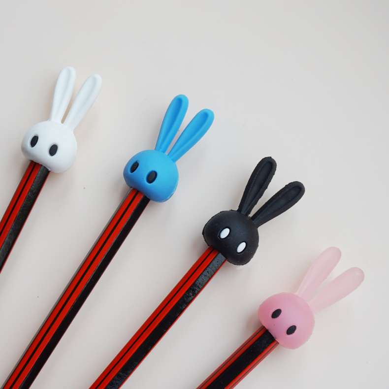 Cartoon animal soft rubber pen cap Specification image