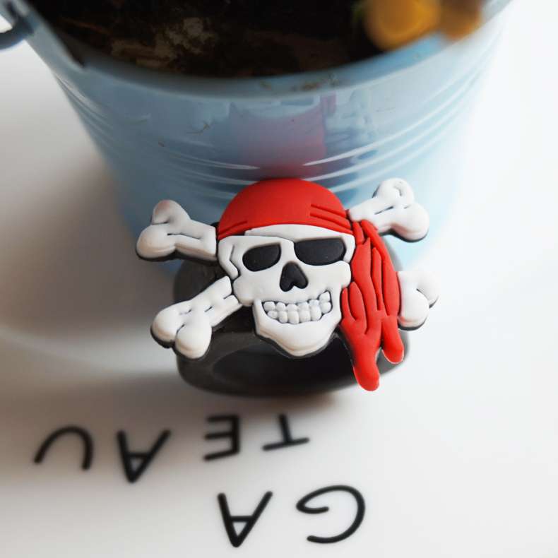 Cartoon PVC soft rubber ring for children Specification image
