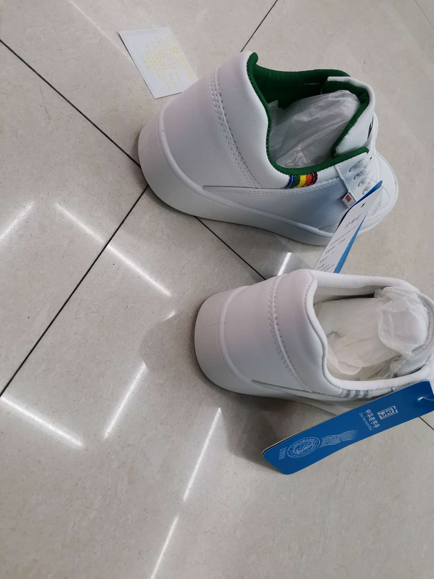 回力休闲鞋细节图