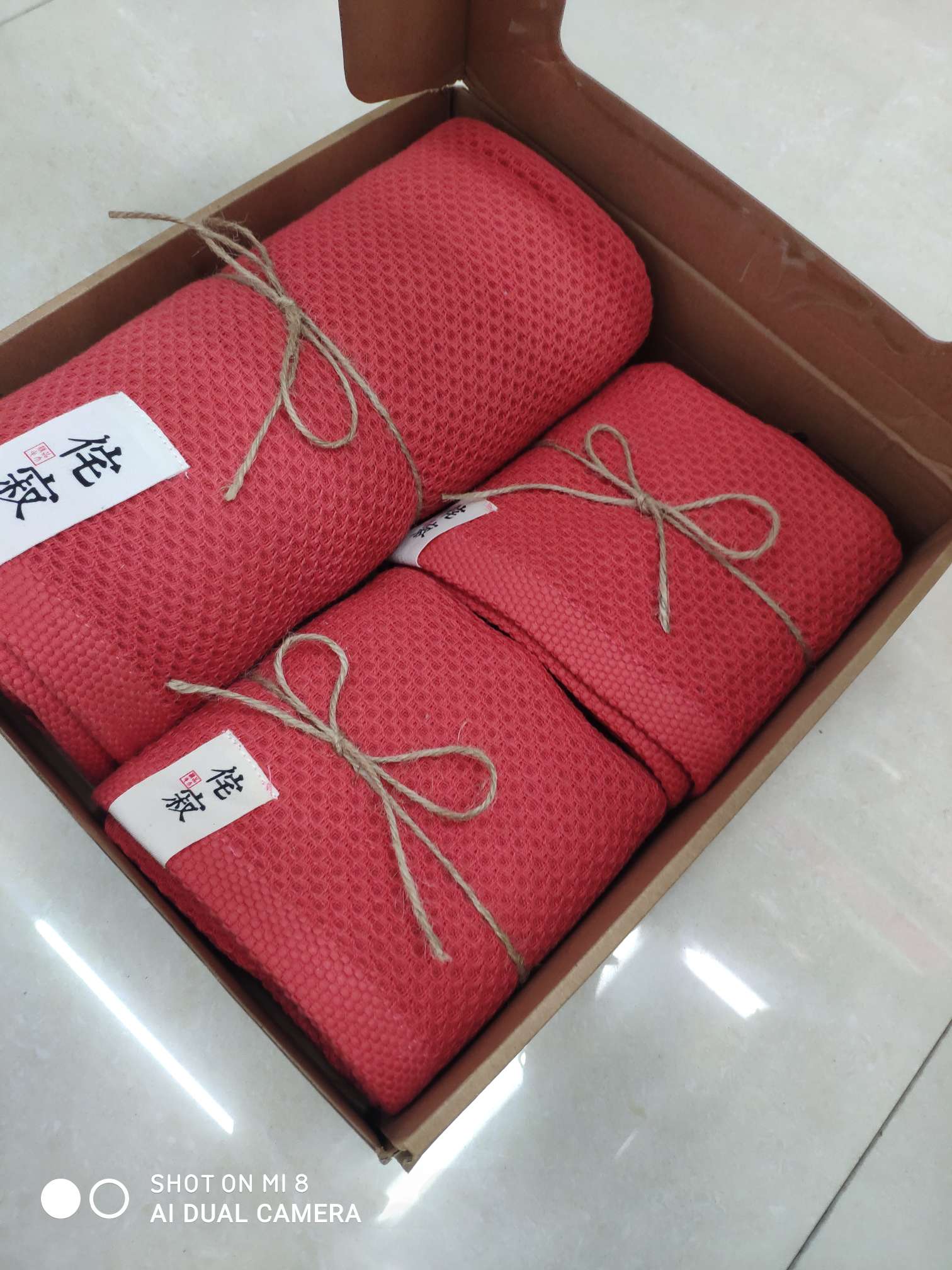 纯棉布艺蜂窝毛巾产品图