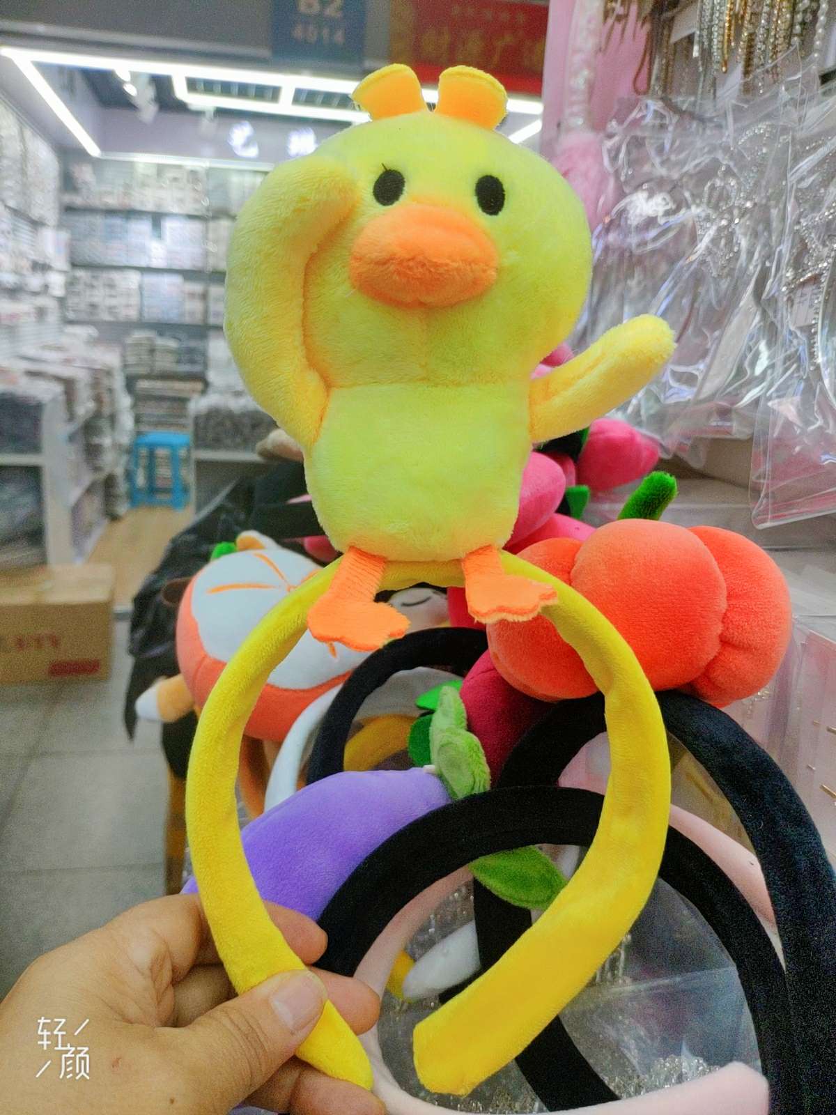 可爱洗脸头箍黄鸭鸭卡通毛绒发卡网红发带搞怪头饰