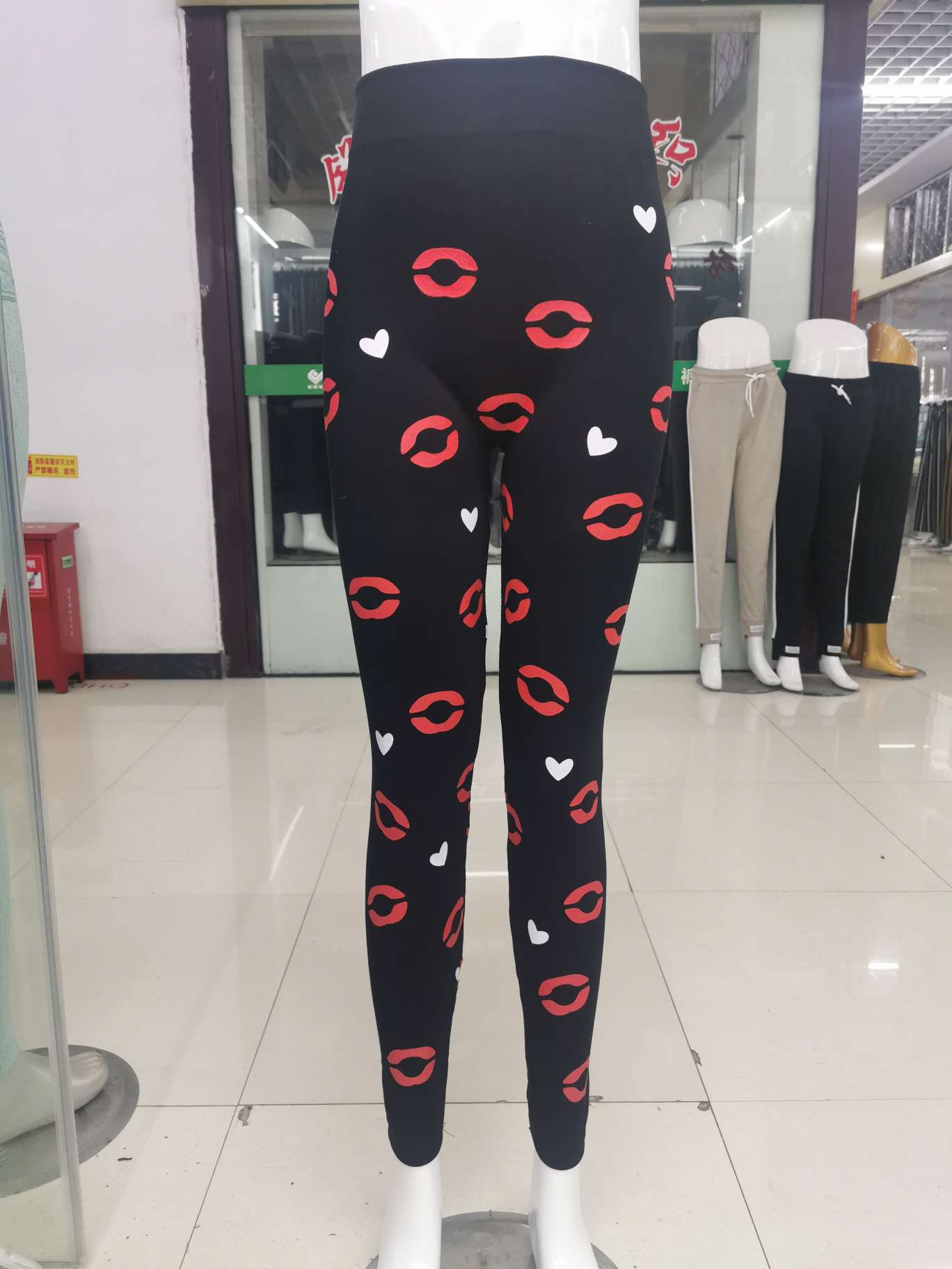 Printed leggings 001 thumbnail