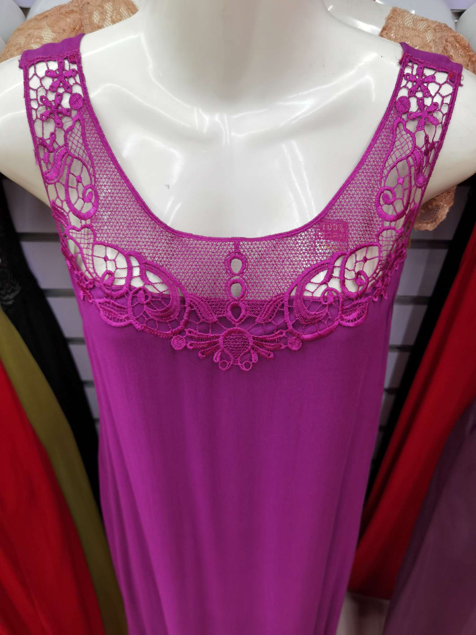 Spun Rayon Edge details Picture