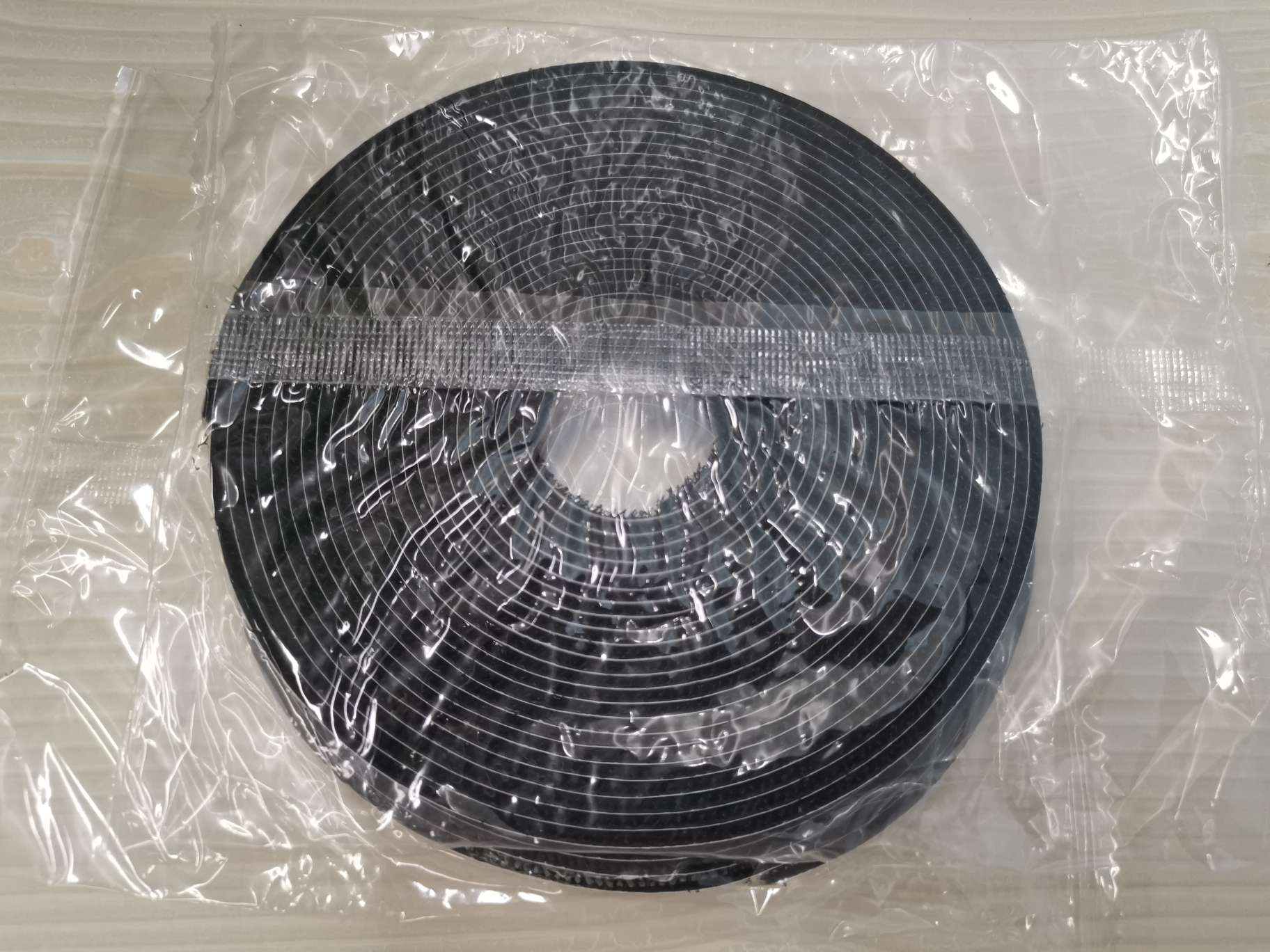 6mm*5.6m black mesh Velcro details Picture