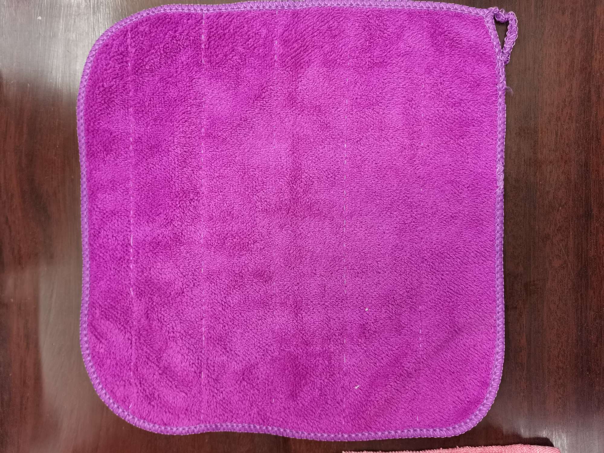 JLZ-203 Jielili Bamboo cleaning towel absorbs water and does not shed fibers. Special home cleaning cloth for cleaning, 摖 floor 摖 car towel, 30*30, rounded corners, thin lanyard design, purple, customizable