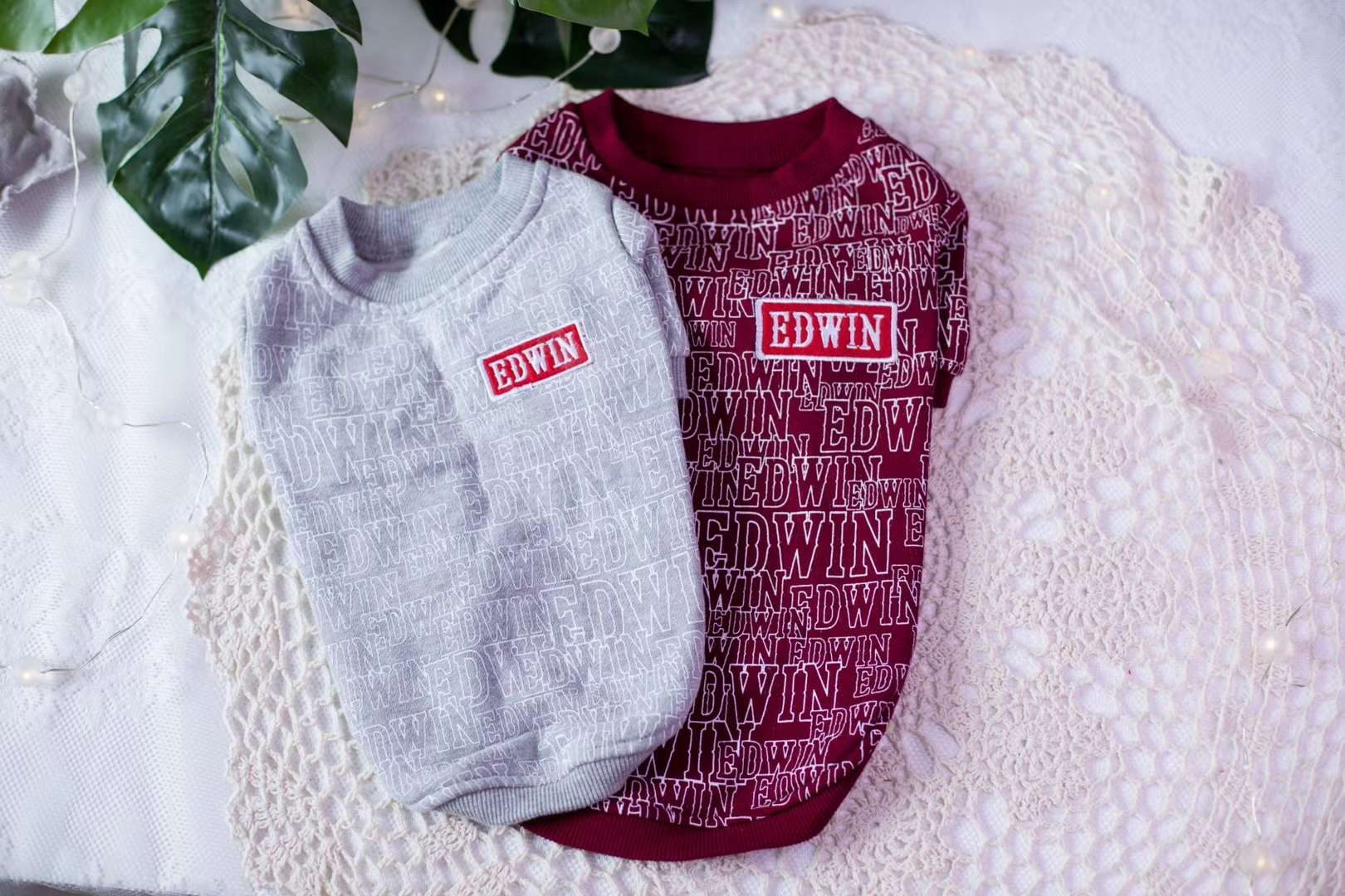 同系列款，戴帽款，圆领款
都是正经原单货，每个款式数量都不多，喜欢日单外贸款的可以来扫货，现在提前扫货价格也非常实惠详情图6