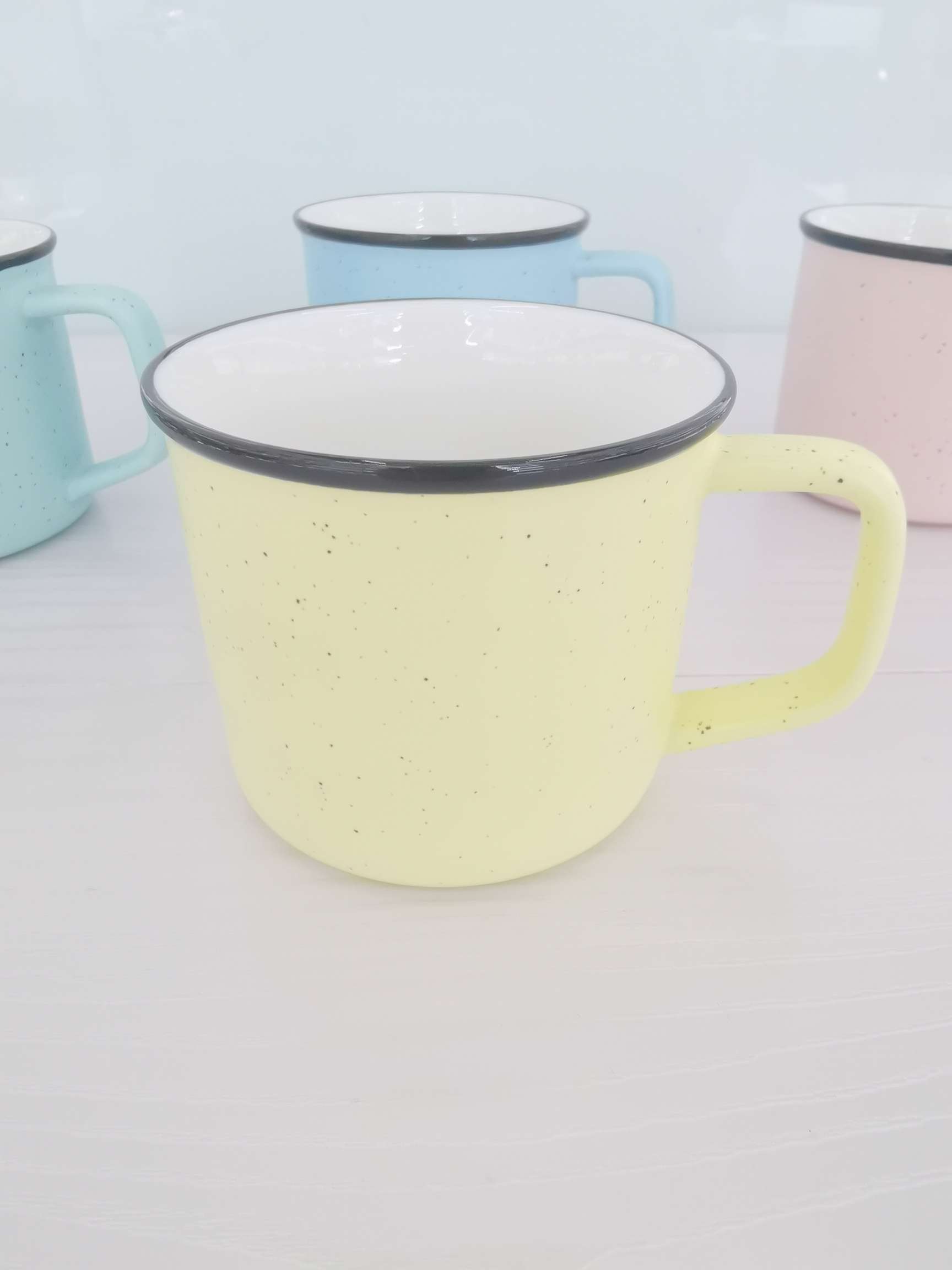 Simple Zakka-colored glazed polka dot ceramic cups, coffee cups, water cups Specification image