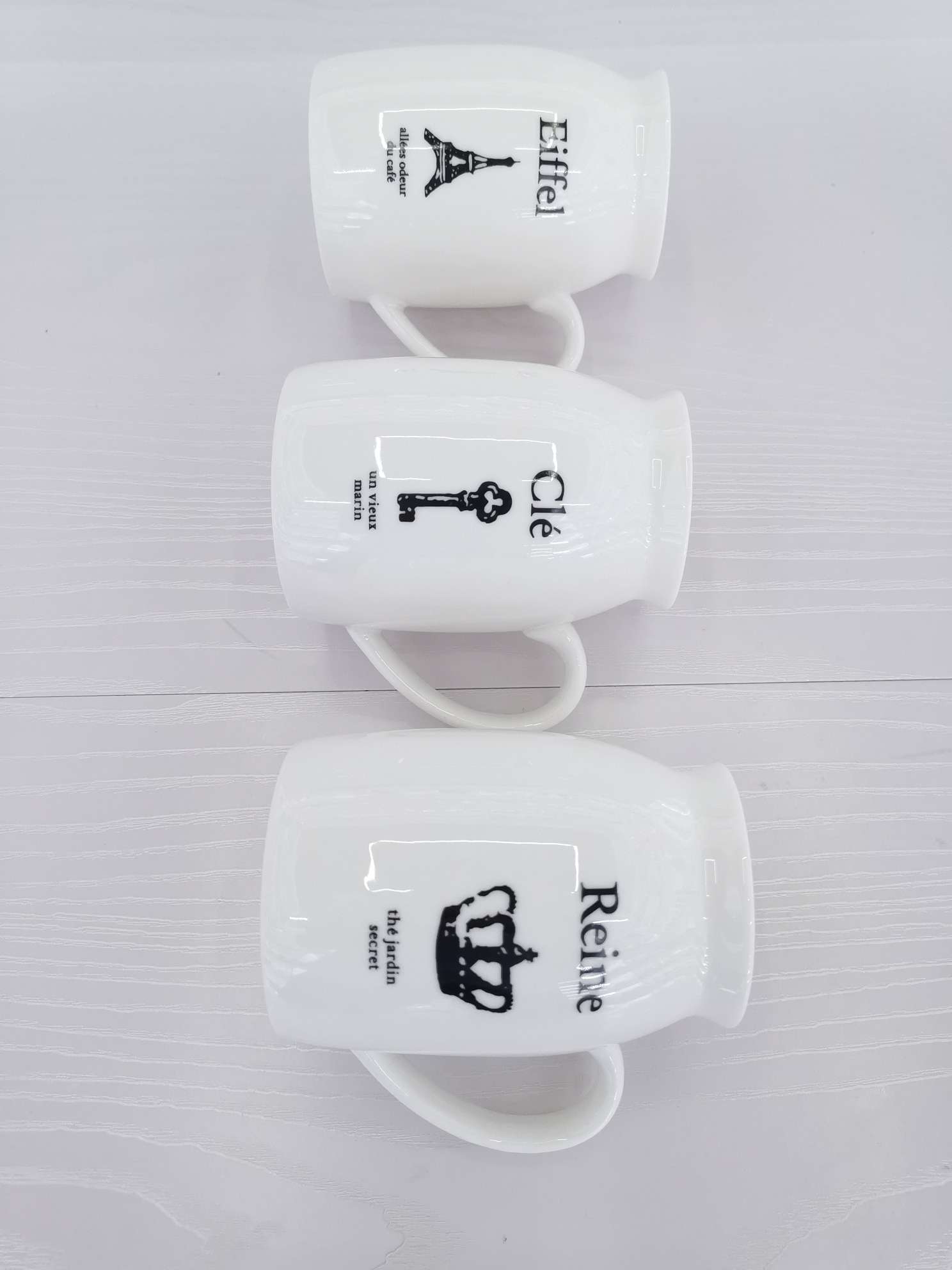 Simple white glossy ceramic milk cups and water cups Item Picture