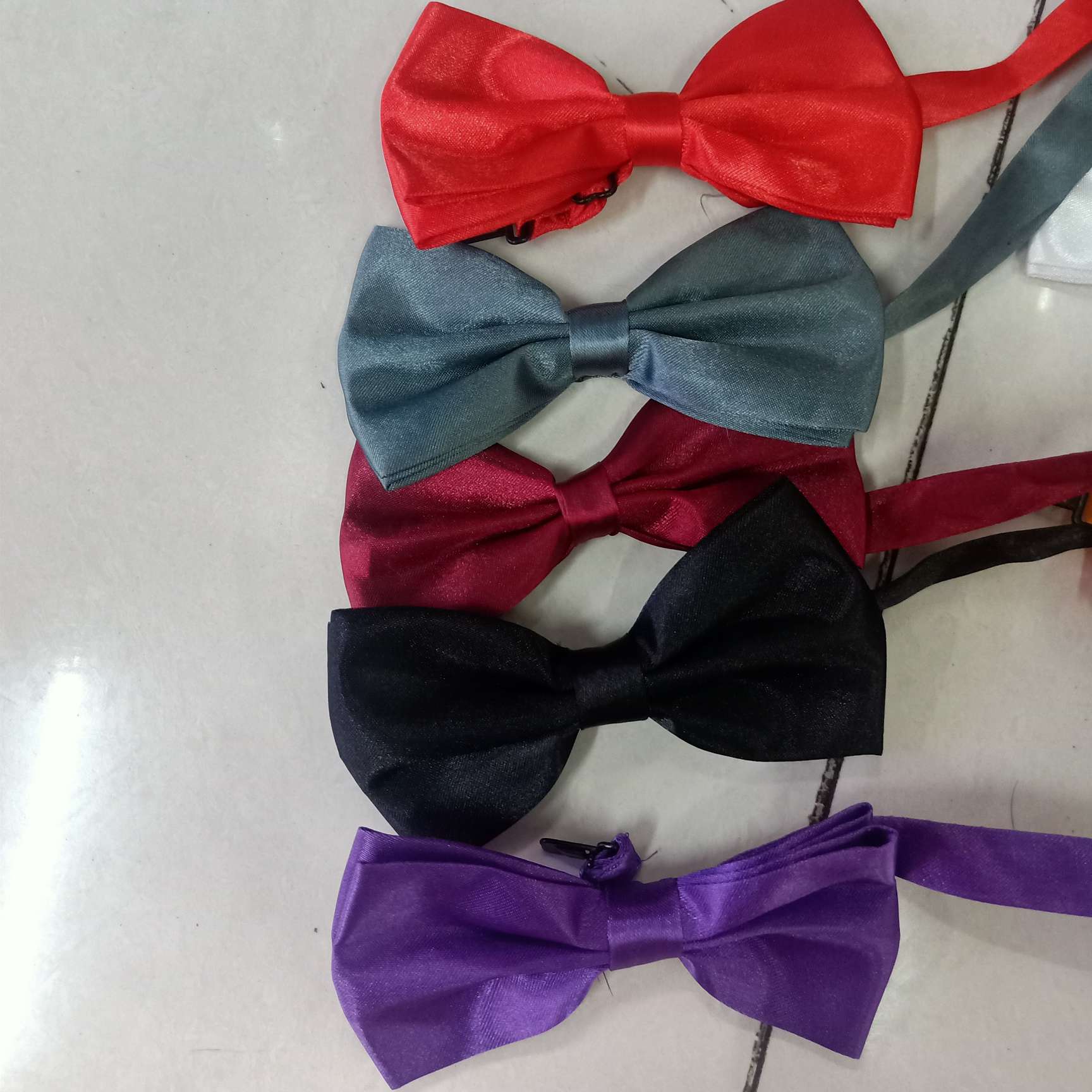 Big bow tie details Picture