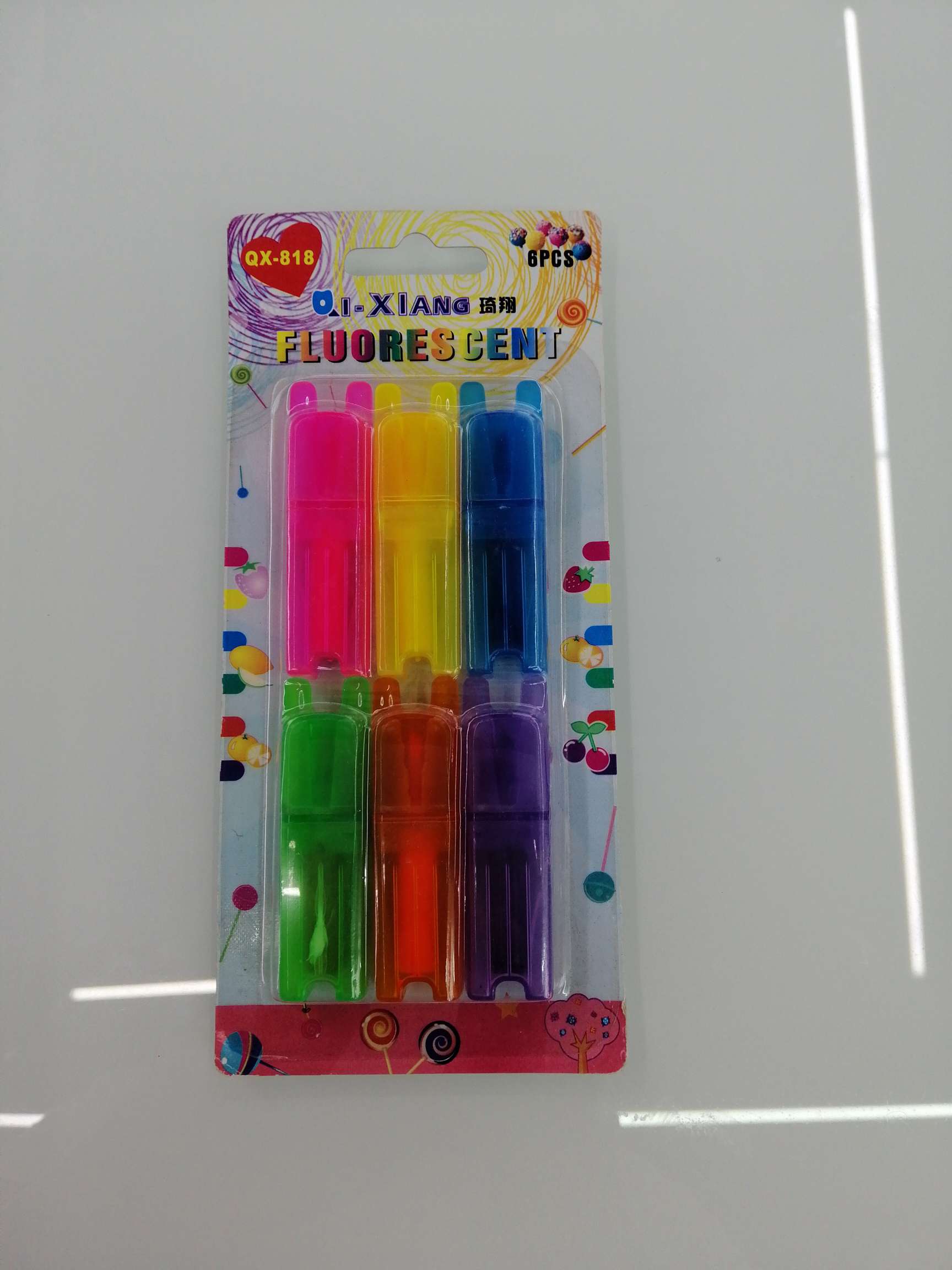 Hanjia Stationery Office Culture Student Writing Tools 6 Highlighters, card Suction Highlighters, 6 colors Cartoon pens full figure